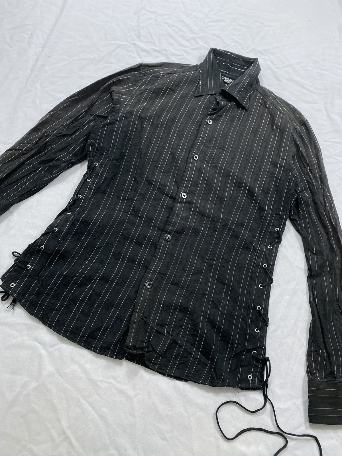Tornado Mart Tornado Mart nice design Button ups slim Fit japanese style Size US M / EU 48-50 / 2 - 5 Thumbnail