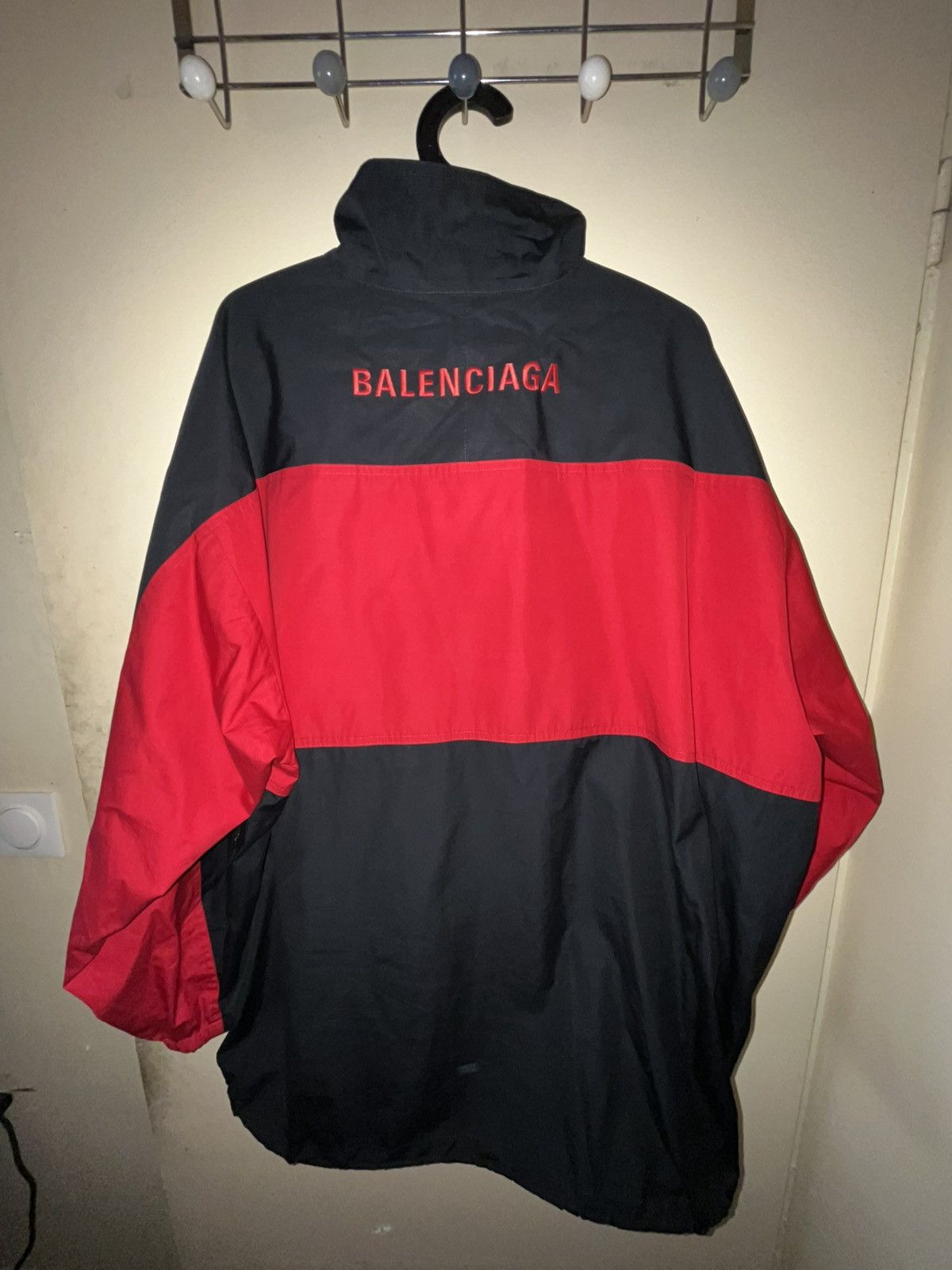 Balenciaga Balenciaga Black and Red Zip-Up Jacket Size US L / EU 52-54 / 3 - 2 Thumbnail