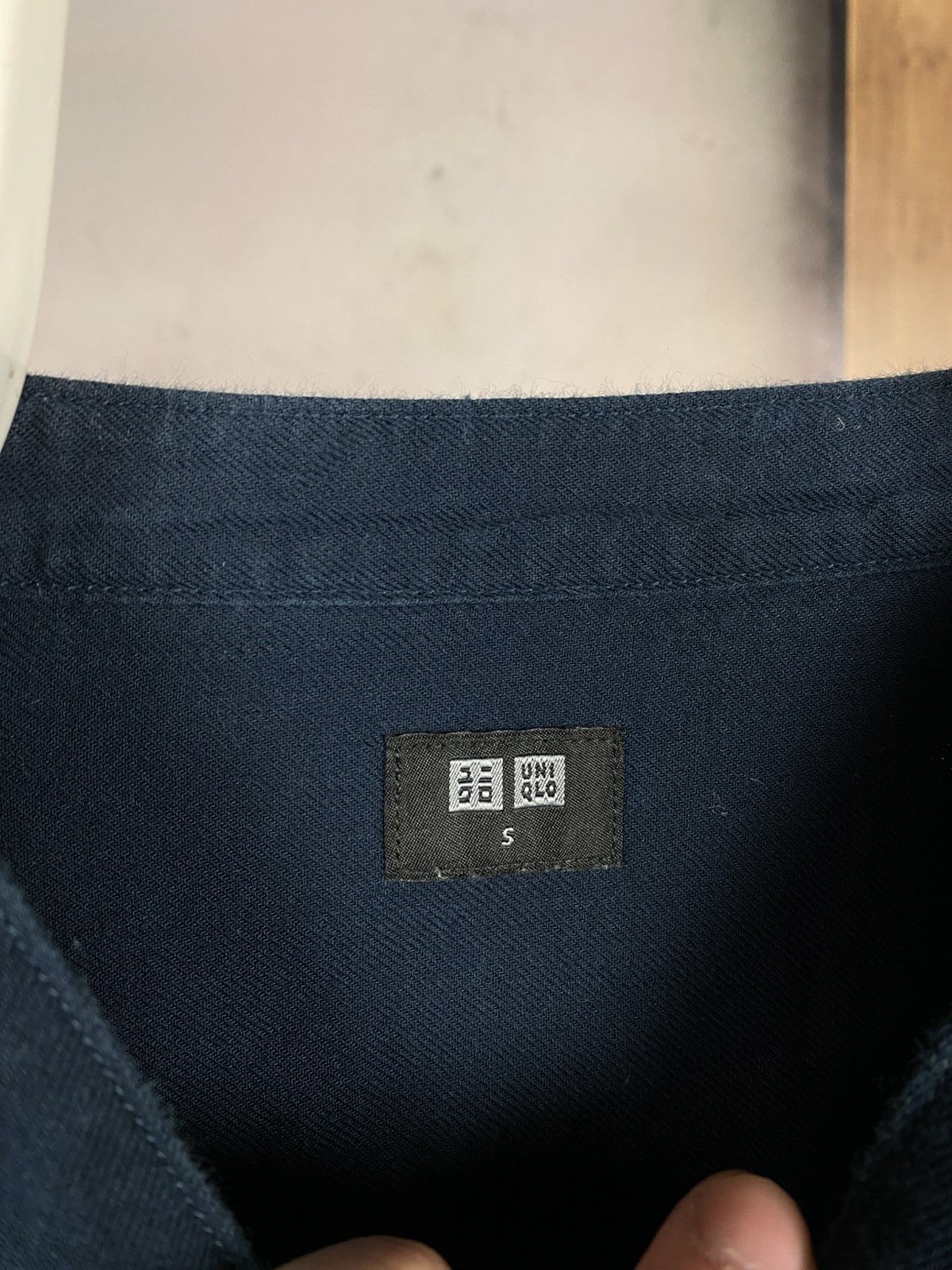 Uniqlo 🕊️Shirt Button Up Collarless Uniqlo Japanese Brand Tee🕊️ Size US S / EU 44-46 / 1 - 12 Thumbnail