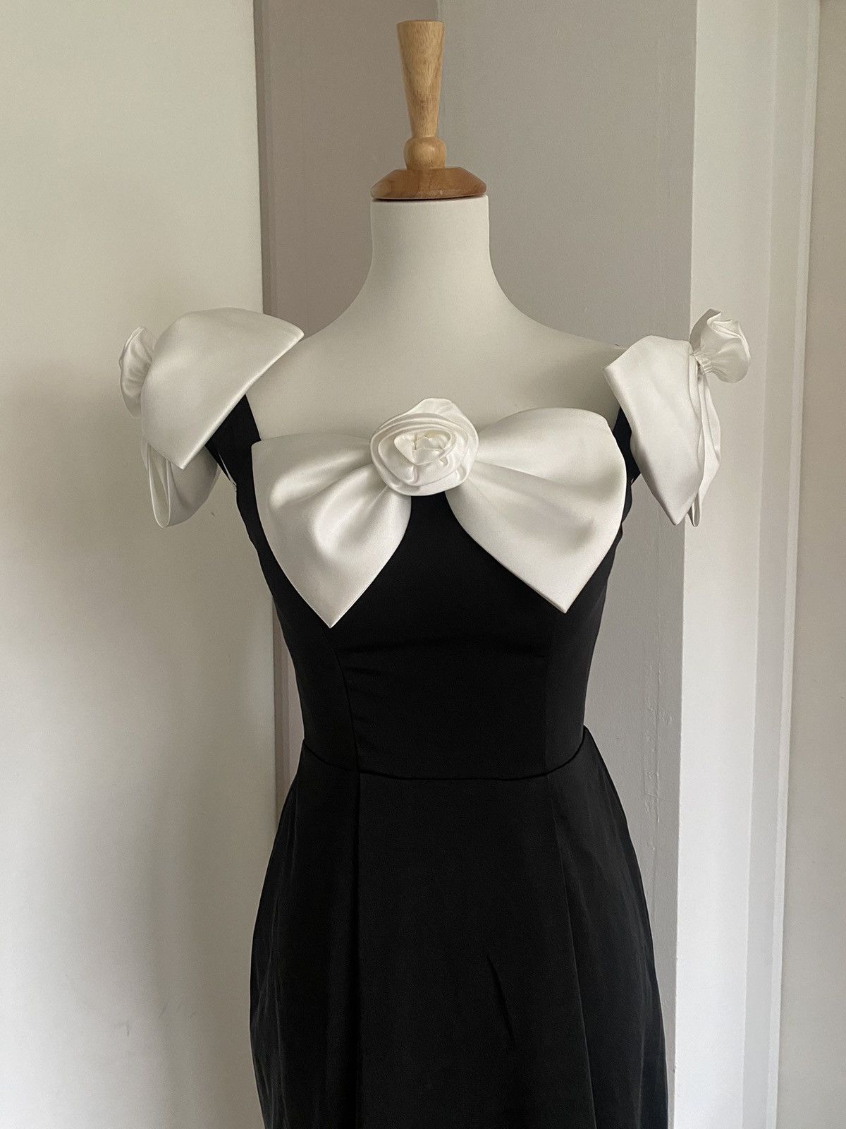 Other Women's dress Size S / US 4 / IT 40 - 5 Thumbnail