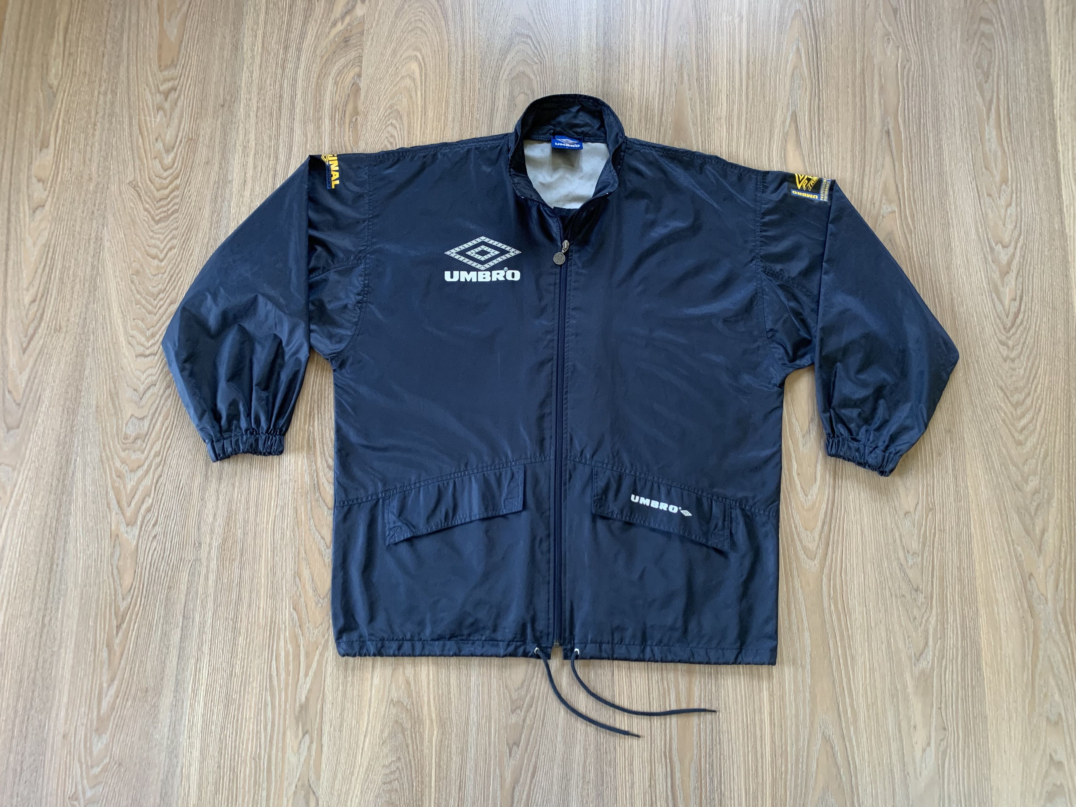 ウェア 90s UMBRO PRO TRAINING PISTE 90s UMBRO PRO TRAINING PISTE - メルカリ