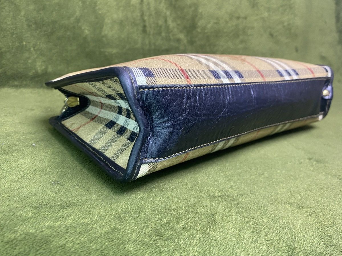 Burberry Vintage BURBERRY nova check clutch bag canvas leather Size ONE SIZE - 13 Thumbnail