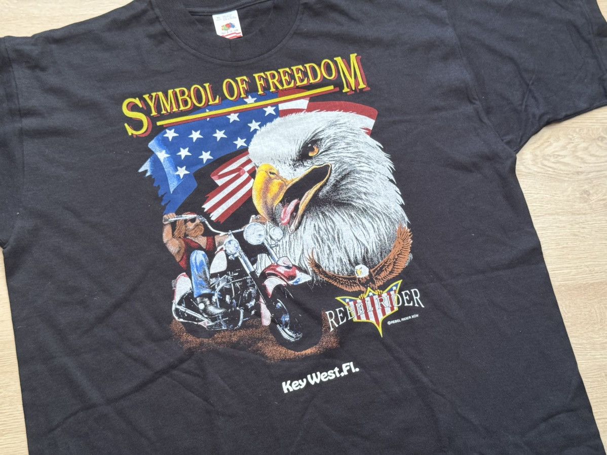 Fruit Of The Loom Vintage 90’s USA Harley Davidson Symbol Of Freedom T-Shirt Size US XL / EU 56 / 4 - 2 Thumbnail