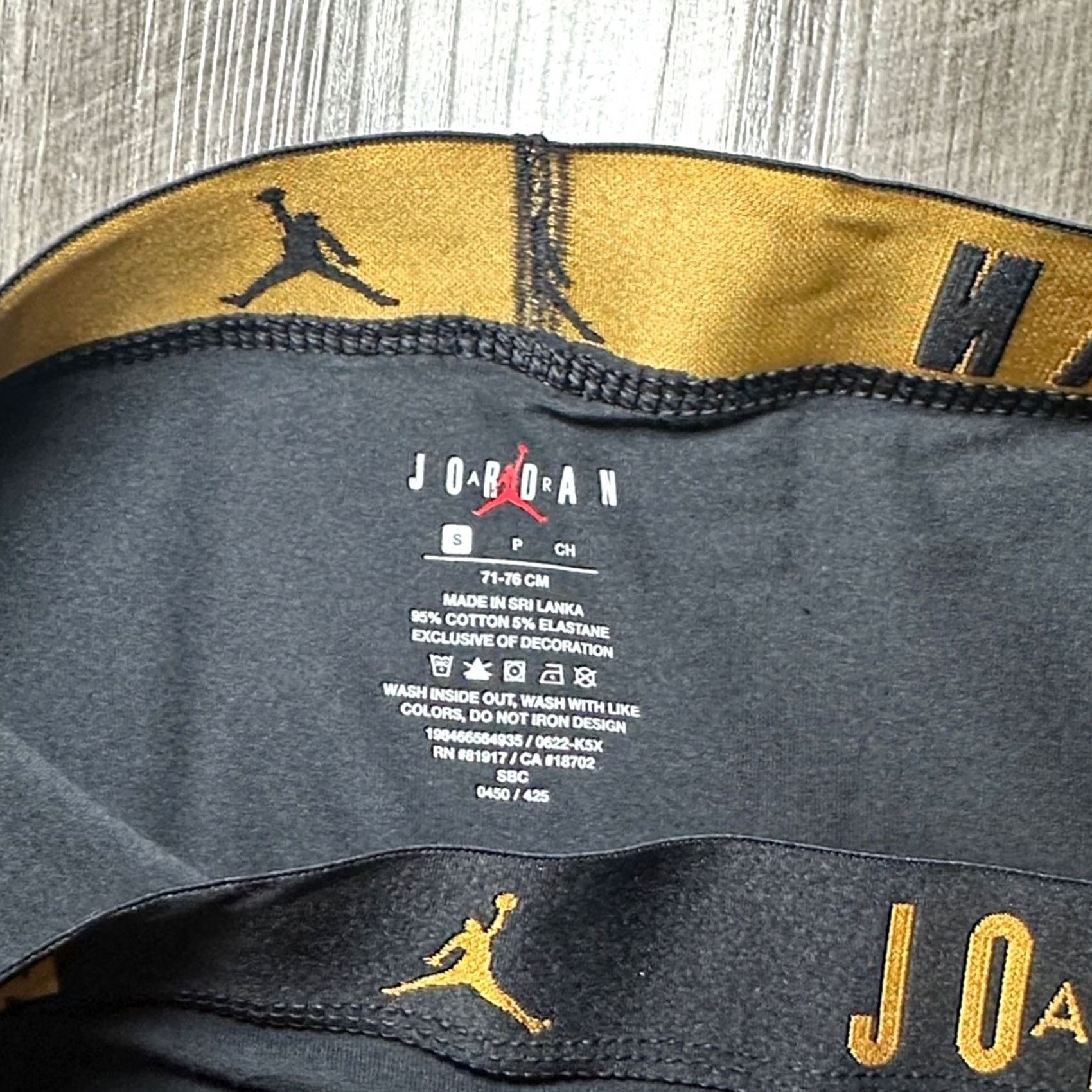Nike Nike Boxer Brief Shirt? Size 36R - 3 Thumbnail