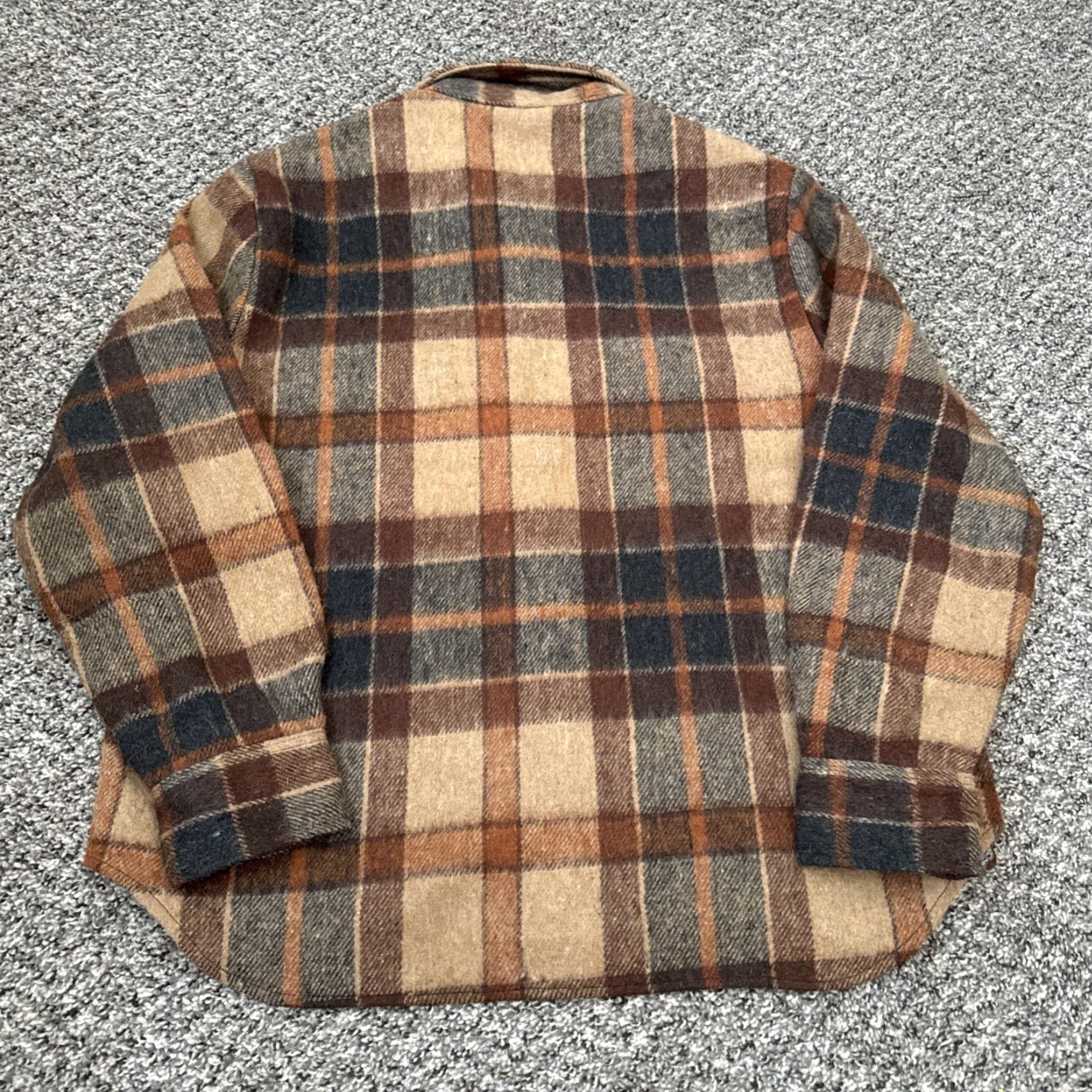 Vintage VINTAGE Royal Knight Shirt Mens L 70s Plaid Flannel Wool Button Front Size US L / EU 52-54 / 3 - 7 Thumbnail