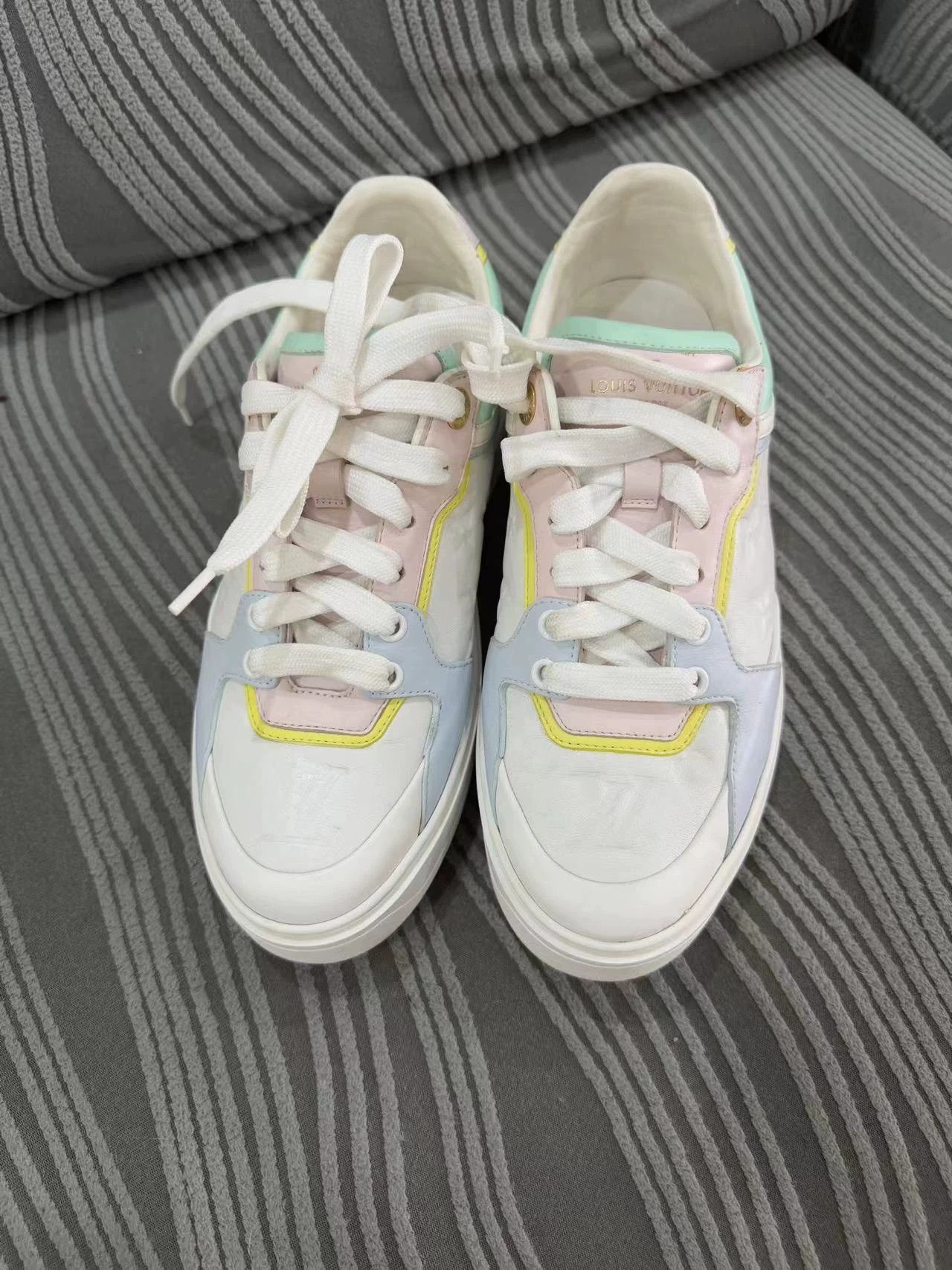 Louis Vuitton Lv Sneakers 37.5 EU Authentic Size US 7 / IT 37 - 1 Thumbnail