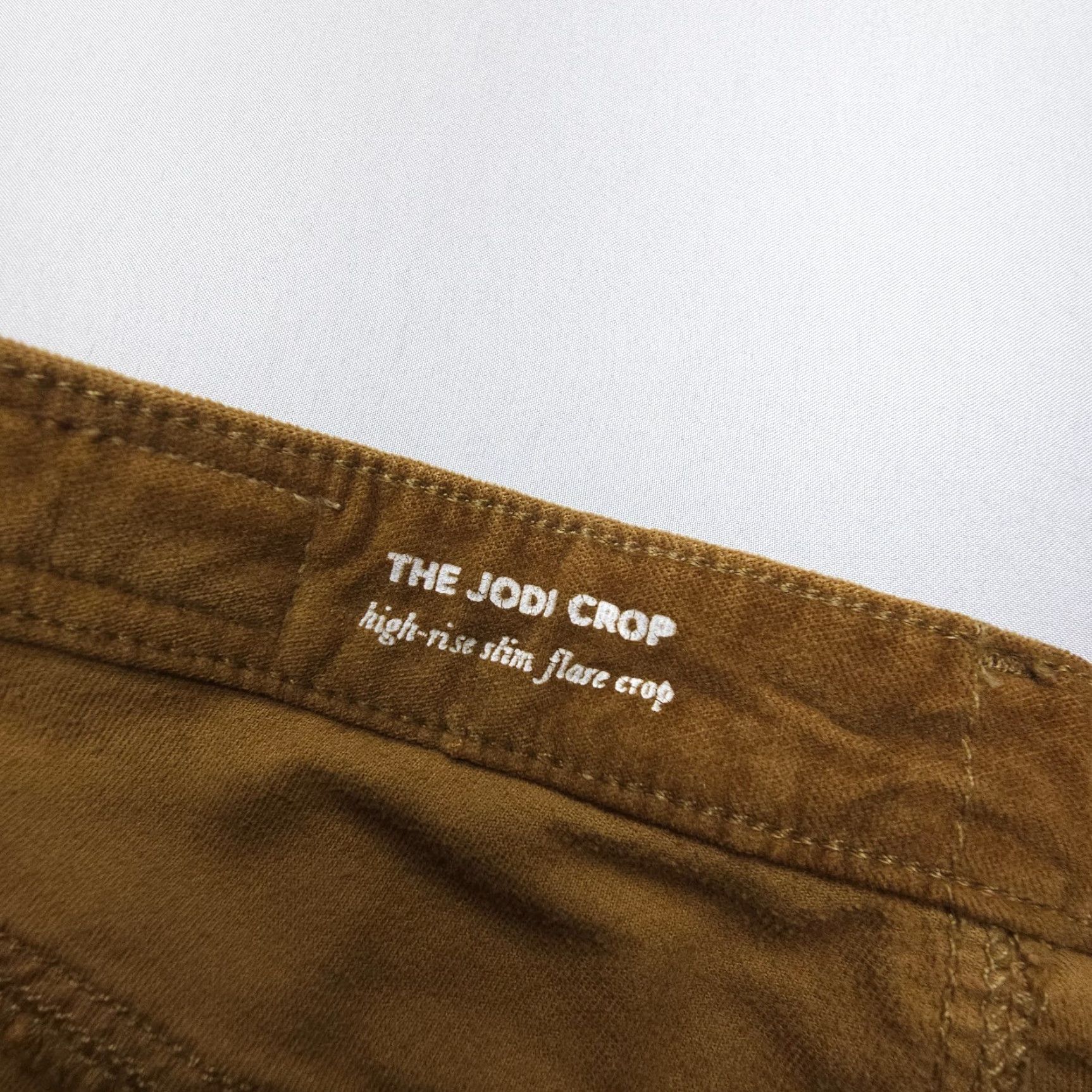 Vintage AG Adriano Goldschmied The Jodi High Rise Slim Flare Crop Jeans Velvet Size 25 Brown Woman Jeans Crop Flared 5-Pocket Style Mens? Size 42" / US 20 - 3 Thumbnail