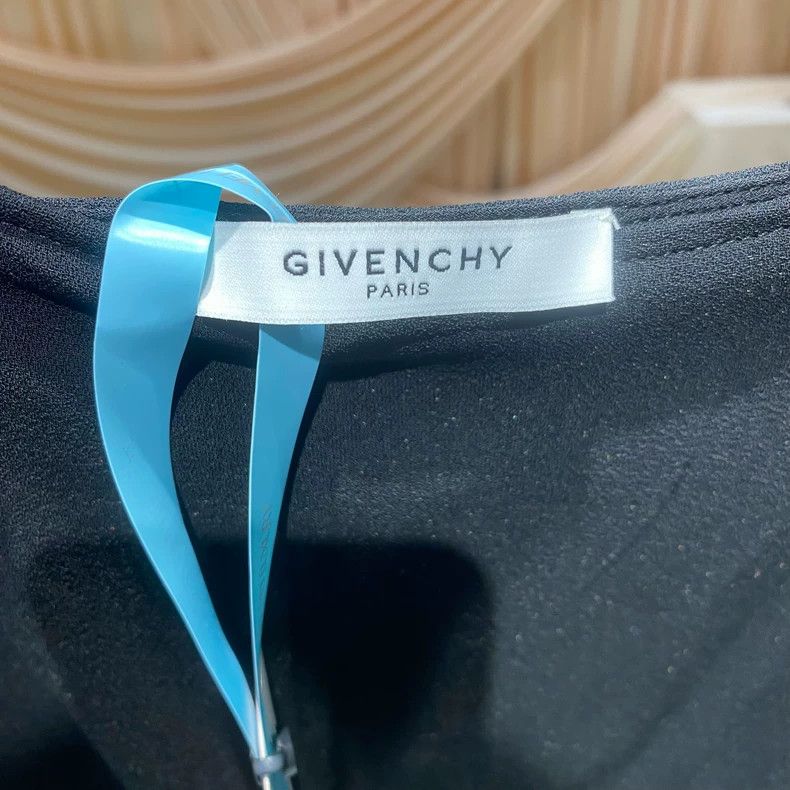 Givenchy Givenchy Size40 Black Skirt / Size 40 / JM361 Size S / US 4 / IT 40 - 3 Thumbnail