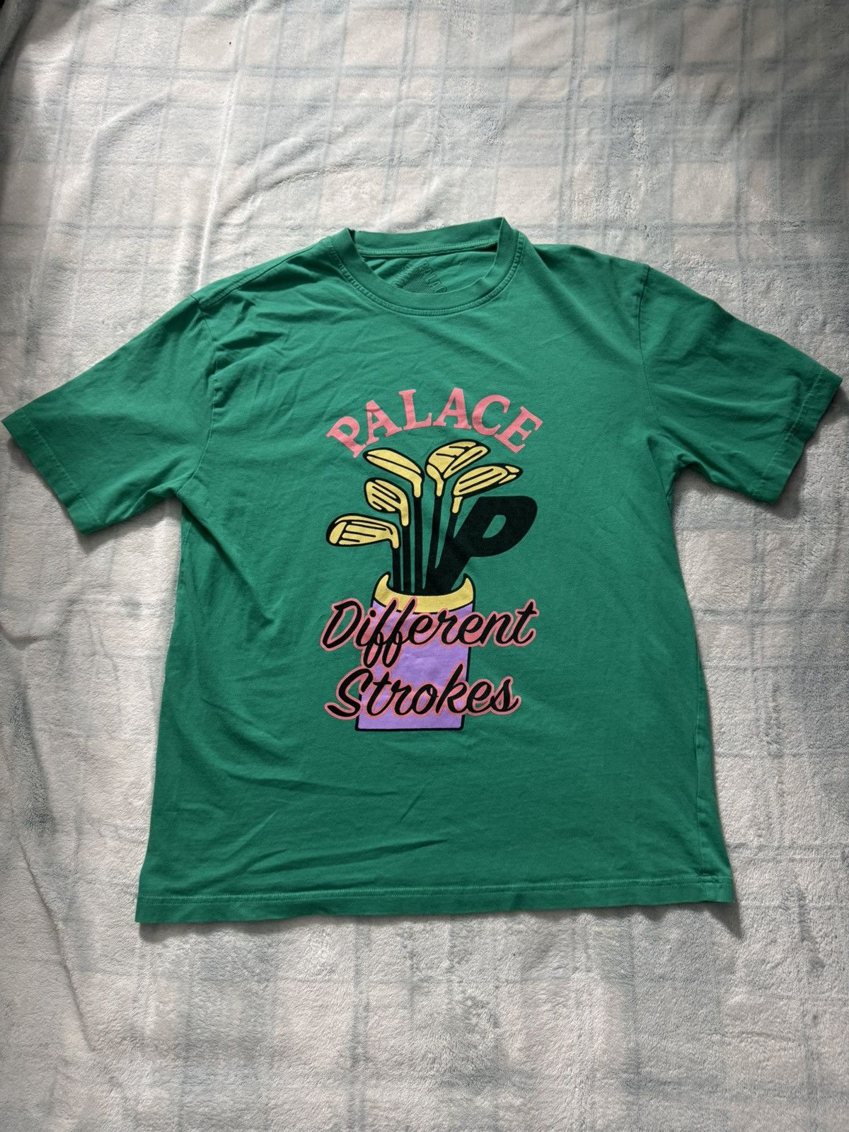 Palace Palace “different strokes” graphic tee Size US L / EU 52-54 / 3 - 1 Thumbnail