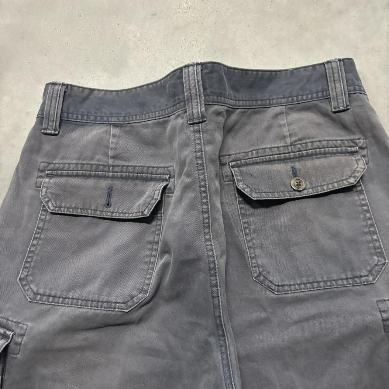 Japanese Brand × Vintage Crazy Vintage Y2K/2000s Baggy Sunfaded Navy Blue Skater Cargo Shorts! Size US 36 / EU 52 - 6 Thumbnail
