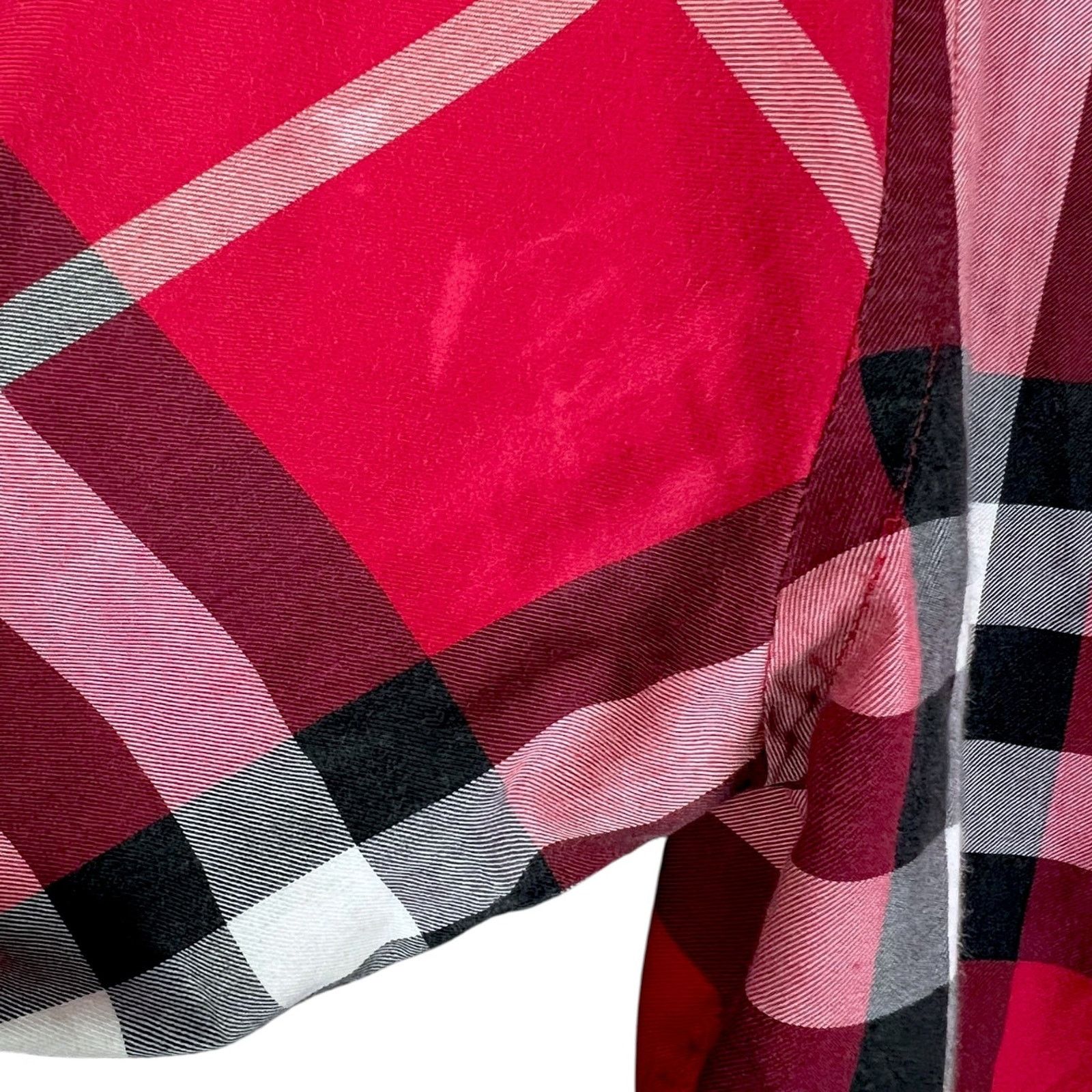 Burberry Burberry Brit Red Check Print Button Shirt $495 Retail M Size US M / EU 48-50 / 2 - 8 Thumbnail