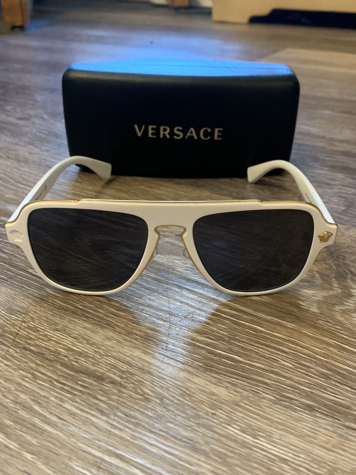 Versace NEW VERSACE VE2199 1002/87 SUNGLASSES VERSACE MOD 2199 WHITE Size ONE SIZE - 3 Thumbnail