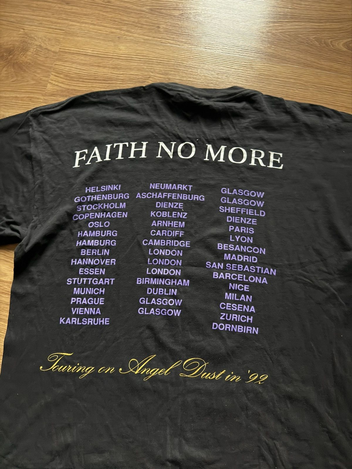 Band Tees Faith No more 1992 vintage Angel Dust European tour t-shirt Size US XL / EU 56 / 4 - 6 Thumbnail