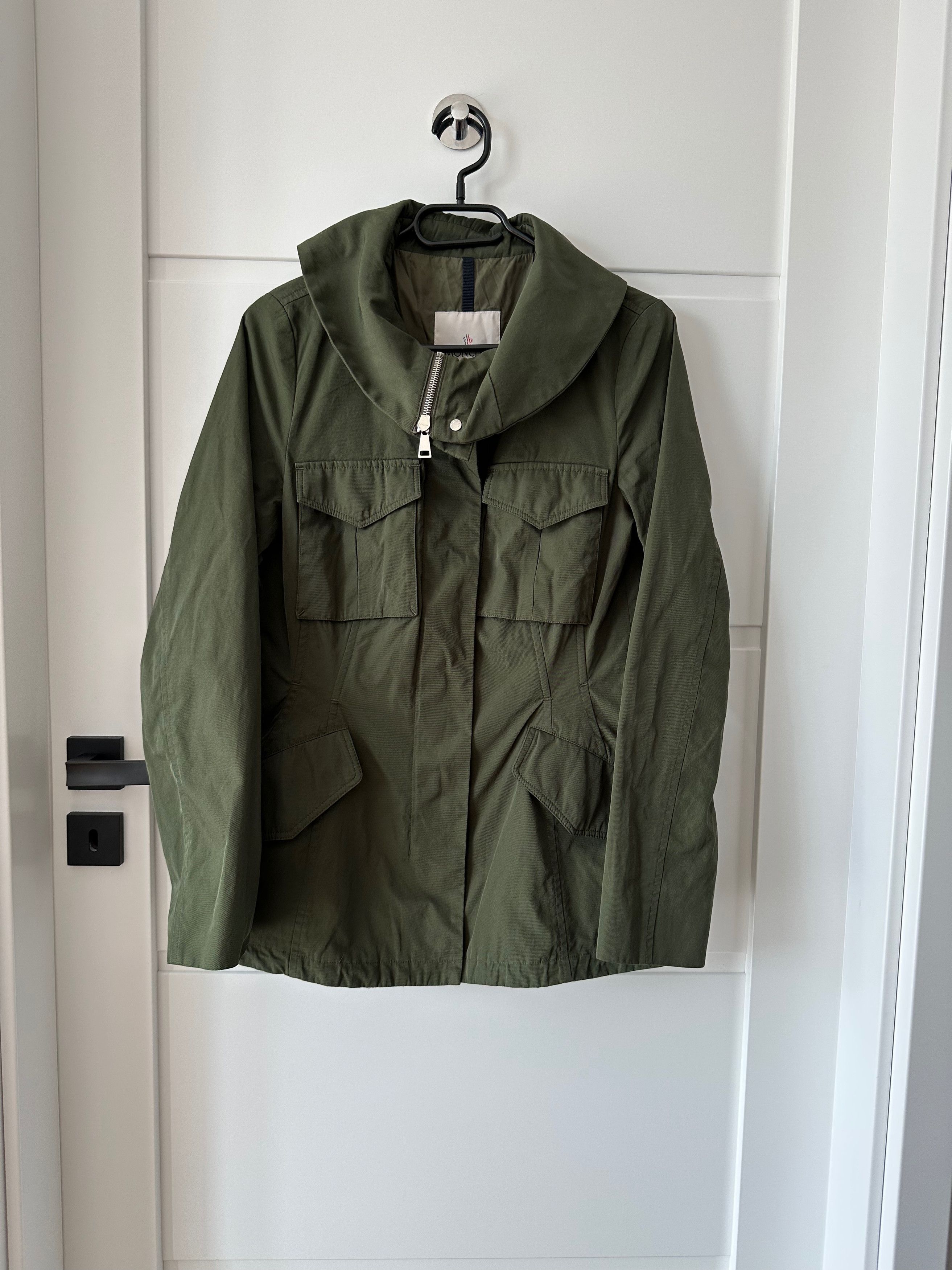 Moncler sodalite jacket sales