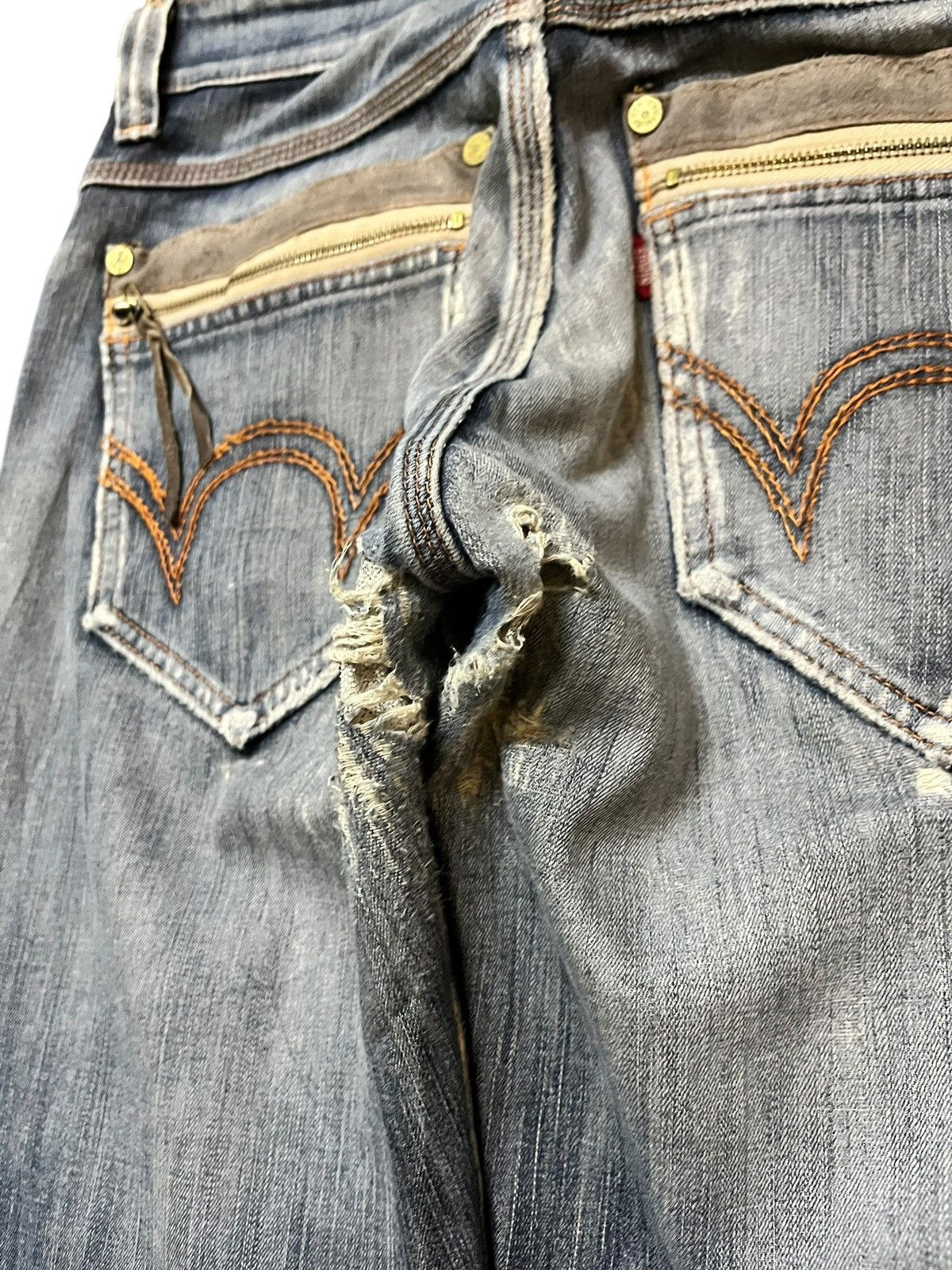 Edwin Vintage Edwin 503 Blue Trip Ripped Distressed Denim Size US 31 - 8 Thumbnail