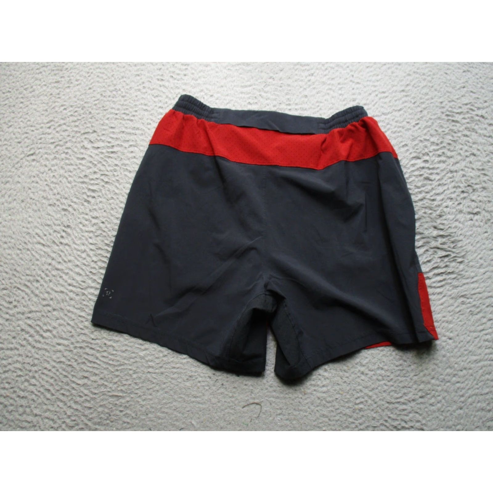 Lululemon VINTAGE? No. Size US 29 - 7 Thumbnail