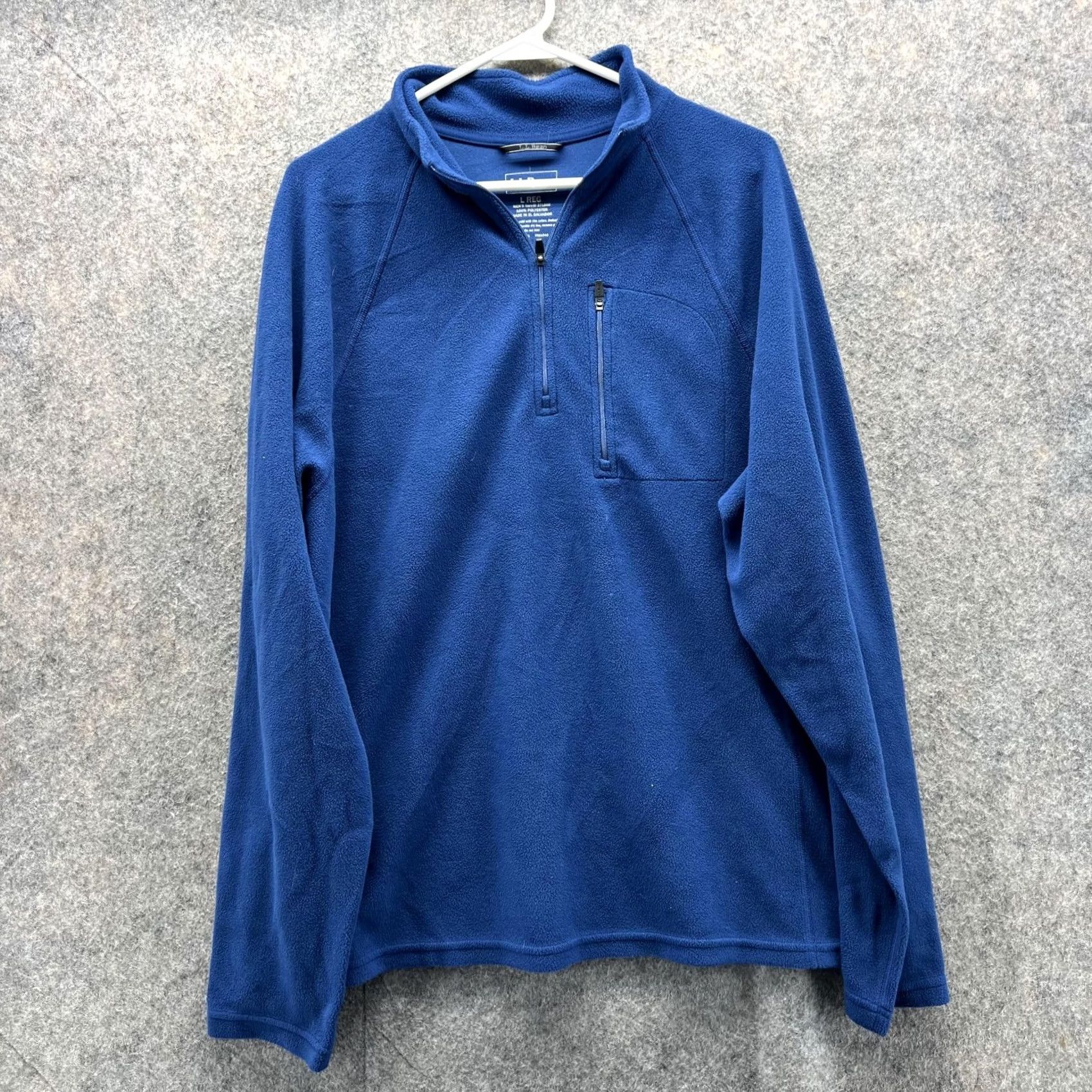 Vintage LL Bean Sweater Men Large Adult Blue 1/4 Zip Sweatshirt Polyester Fleece Mock Neck Long Sleeve Pullover 1/4 Zip Logo Vintage No N/A Size US L / EU 52-54 / 3 - 2 Thumbnail
