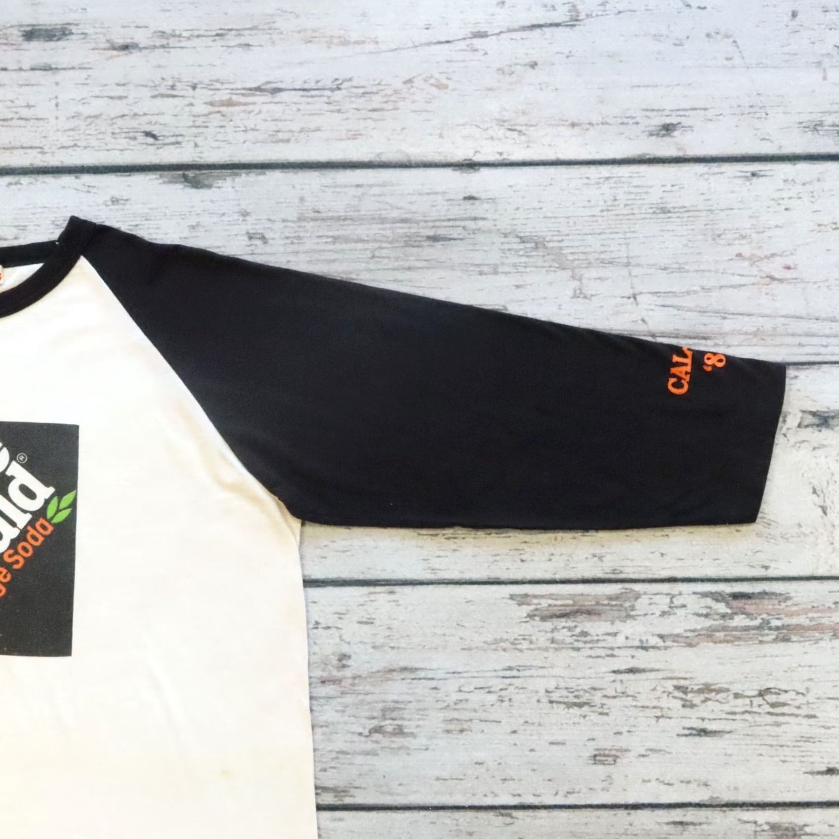Vintage VINTAGE Minute Maid Orange Soda Raglan Shirt XL White Men T-Shirt USA 90s Size US XL / EU 56 / 4 - 5 Thumbnail