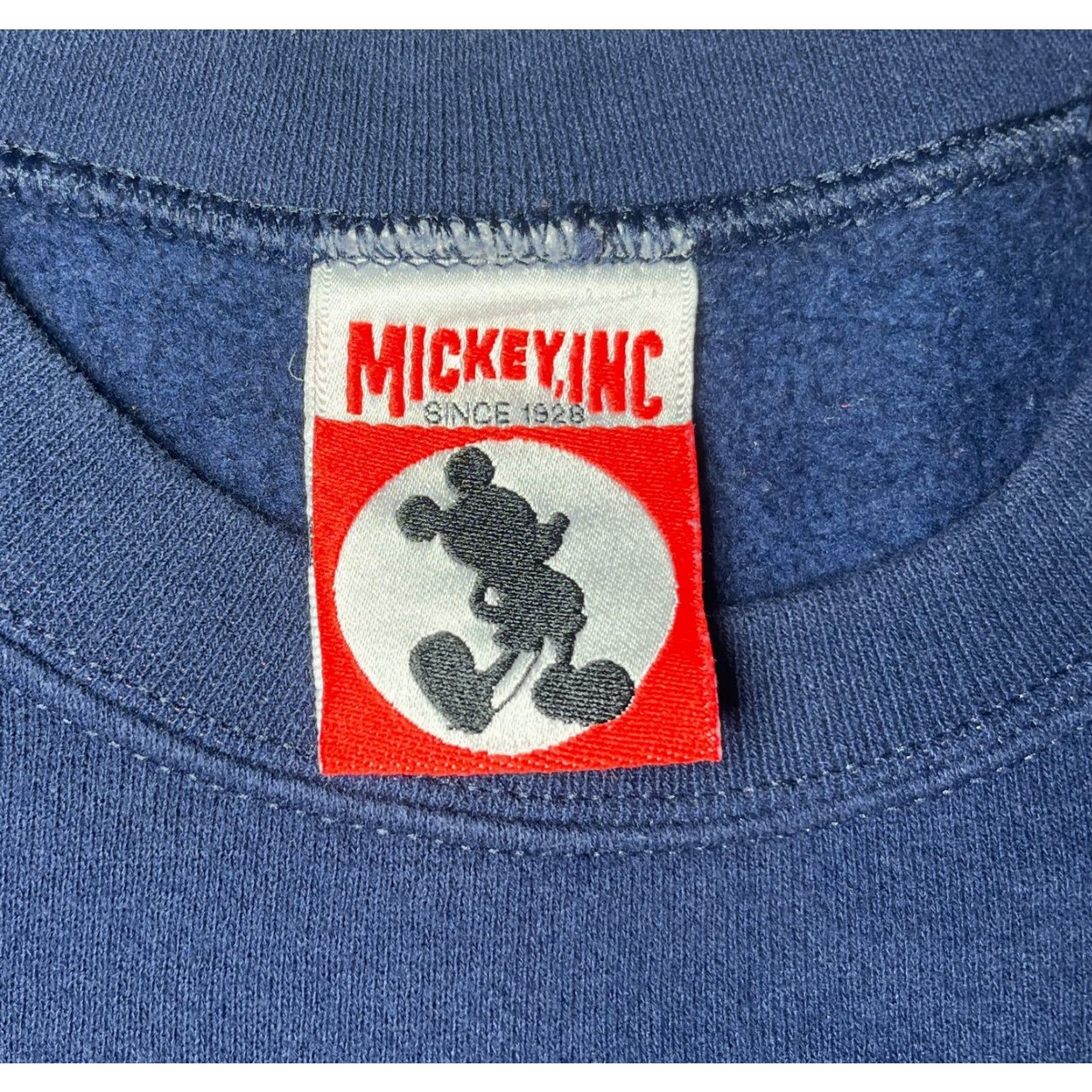 Vintage VINTAGE Mickey Inc. Disney's Animal Kingdom Sweatshirt Unisex Adults XL Navy Blue 90s Graphic Print Double-Sided Firn Size US XL / EU 56 / 4 - 7 Thumbnail