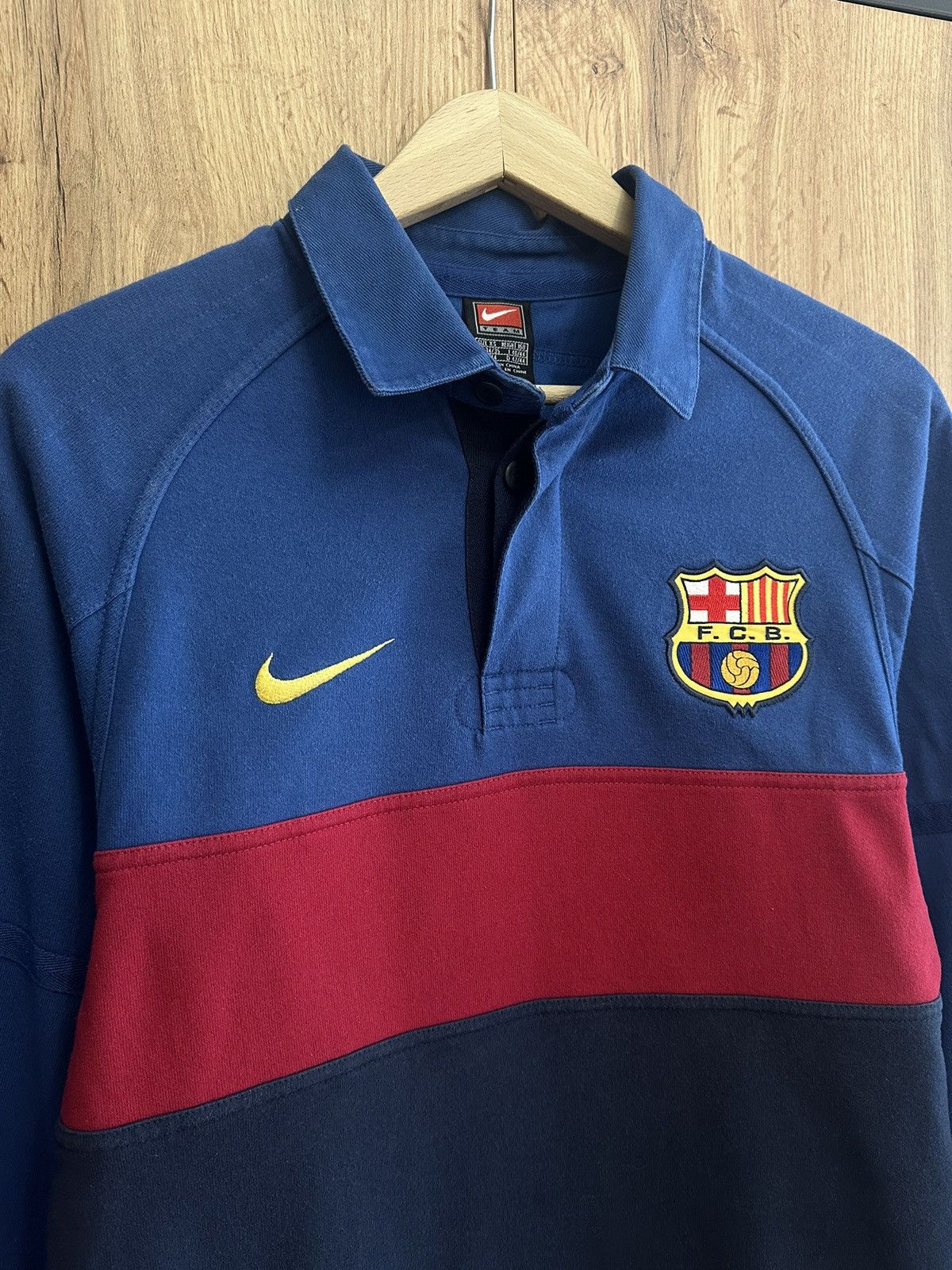 Vintage Nike FC Barcelona Jersey Long Sleeve 90s with number Size US S / EU 44-46 / 1 - 3 Thumbnail