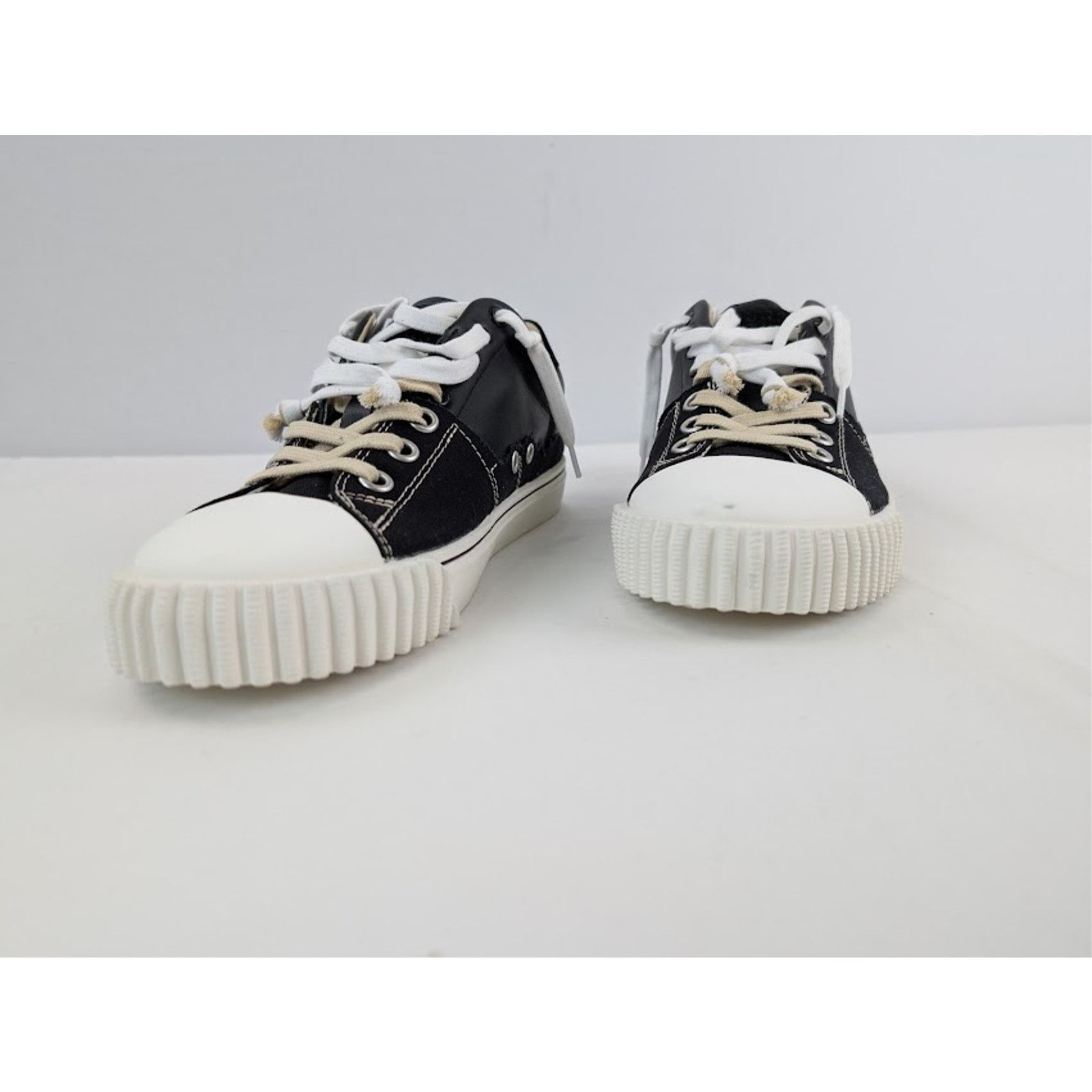 Maison Margiela o1rshd1 Evolution Low Sneakers in Black / White Size US 8 / EU 41 - 7 Thumbnail