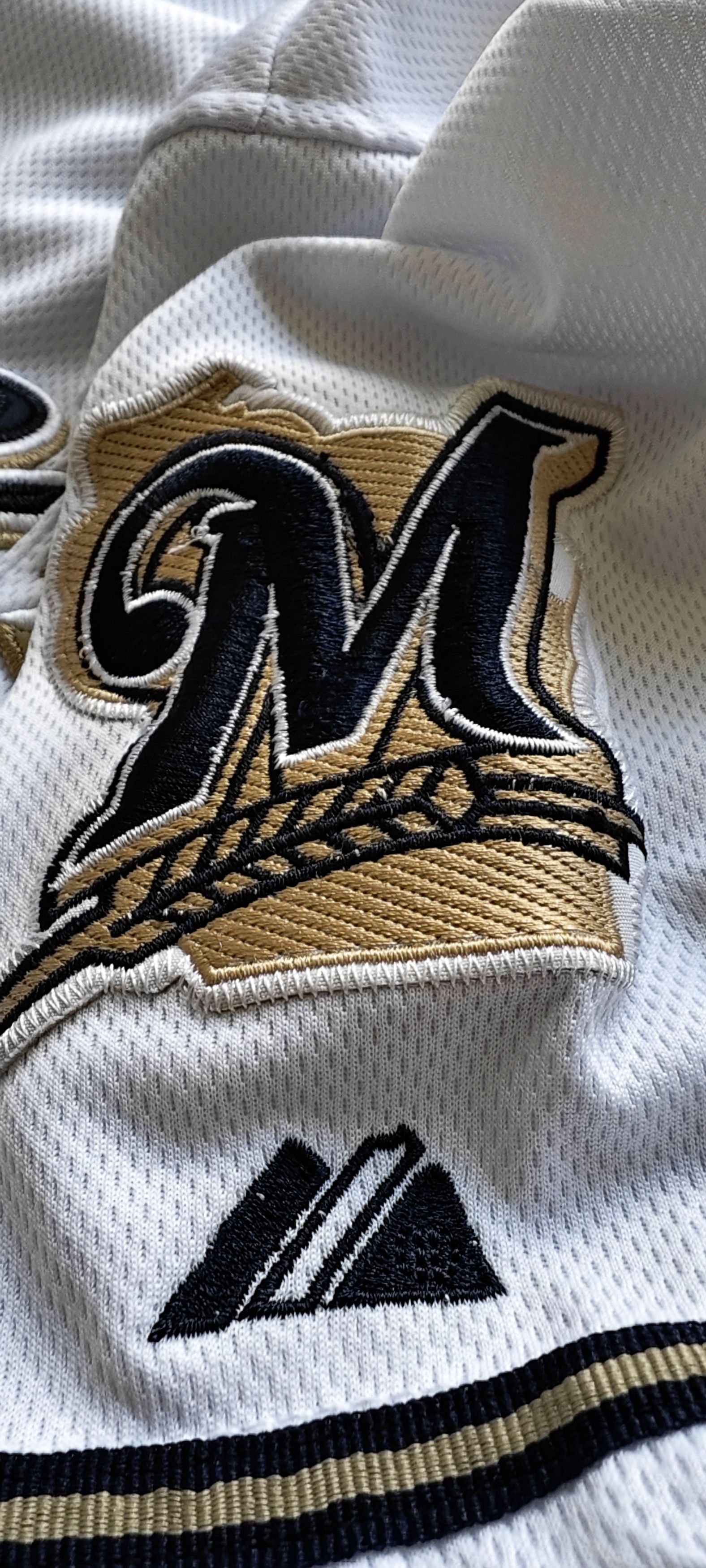 Majestic Majestic Authentic MLB Milwaukee Brewers Dickerson jersey Size US XL / EU 56 / 4 - 8 Thumbnail