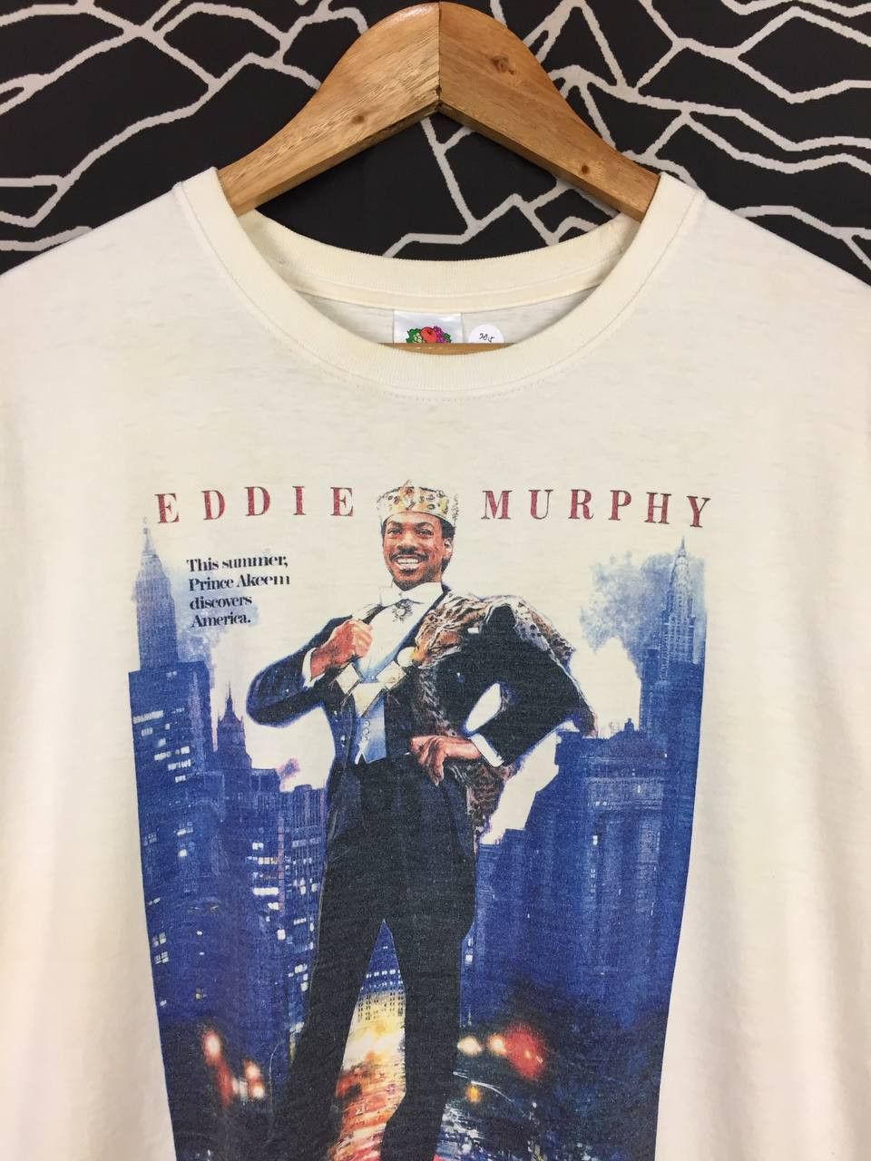 Vintage Coming To America V1 Eddie Murphy Romantic Comedy Movie Tee Size US M / EU 48-50 / 2 - 3 Thumbnail