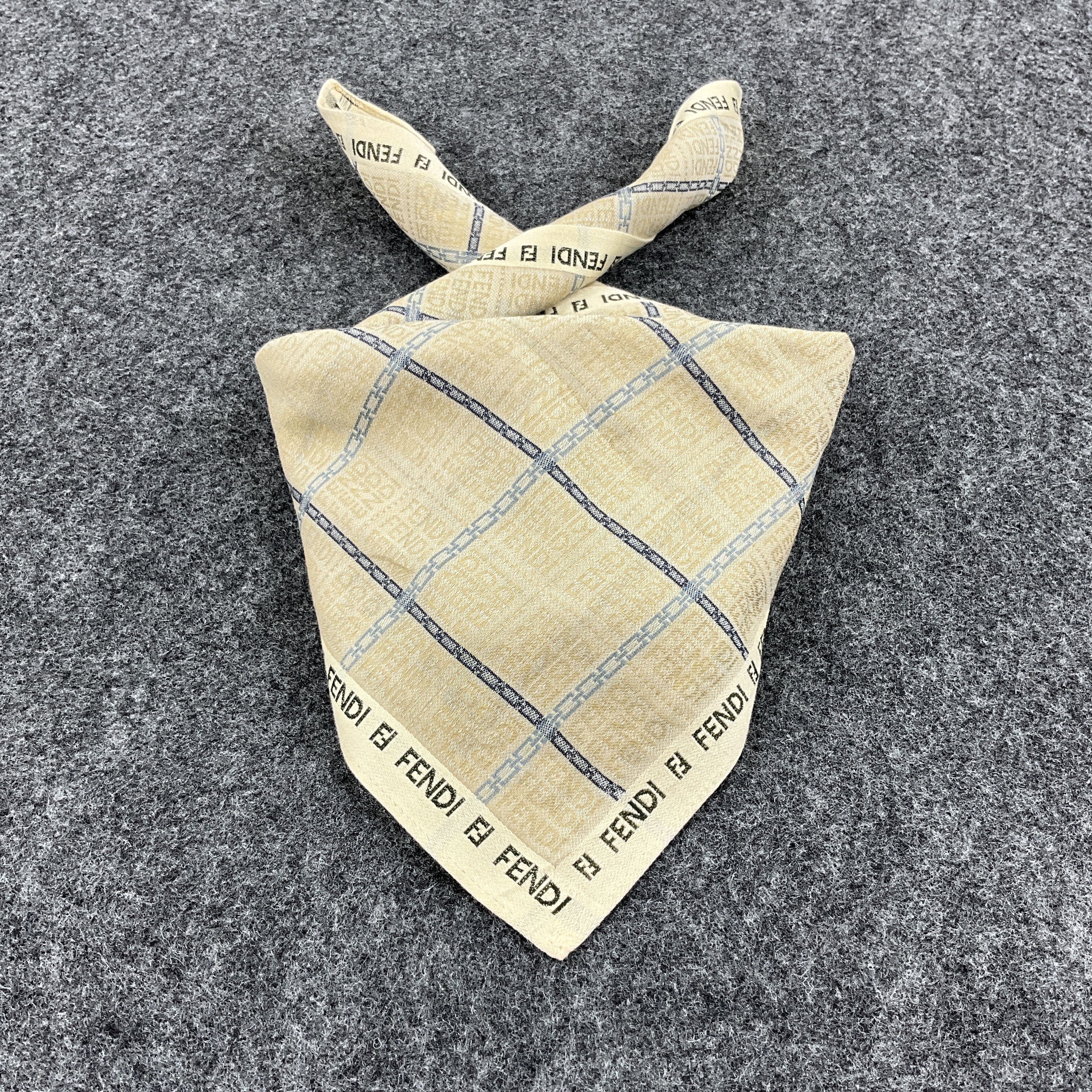 Vintage Vintage Fendi Handkerchief / Bandana / Neckerchief B030 Size ONE SIZE - 1 Thumbnail
