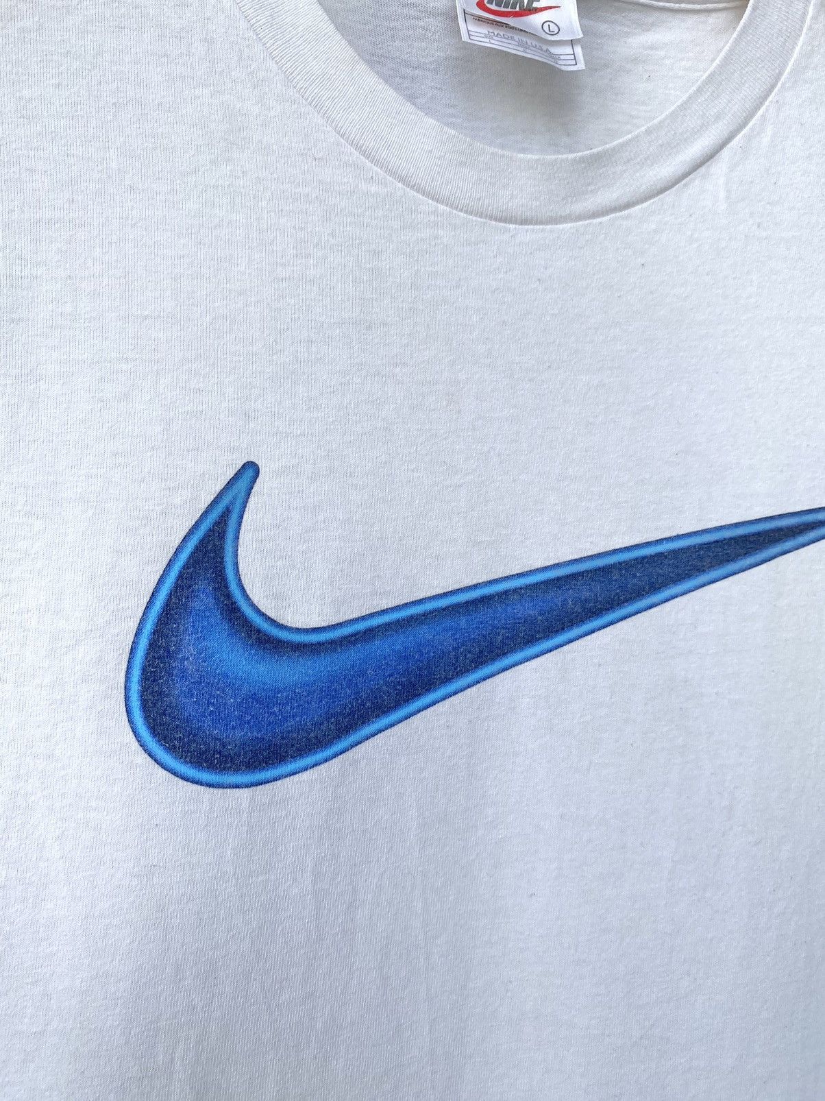 Nike × Vintage Nike Vintage Center Big Swoosh 3D Logo Baggy Tee Shirt Size US L / EU 52-54 / 3 - 7 Thumbnail
