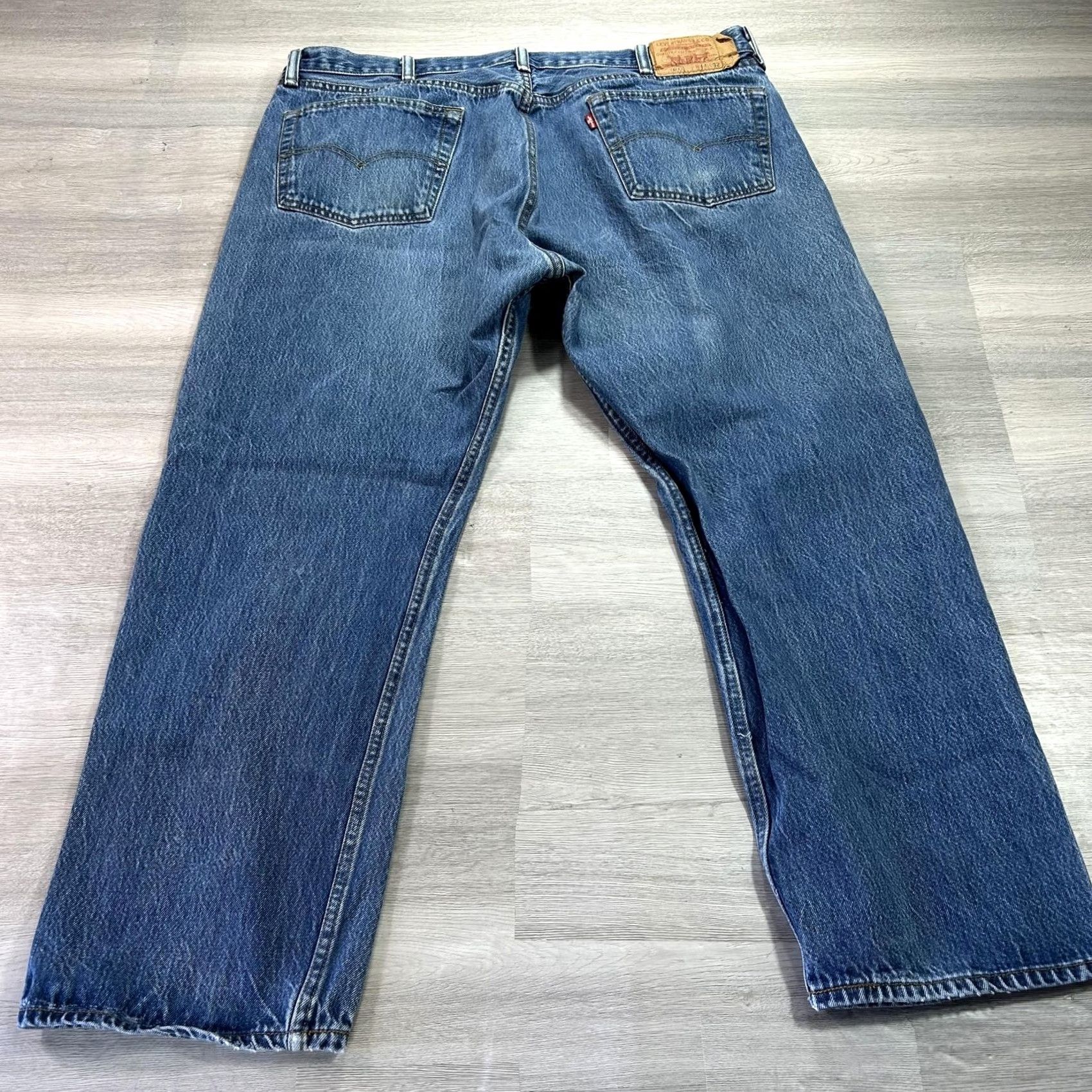 Levi's Levi's 501 Jeans Mens 40x28 Blue Button Fly Straight Cotton Denim Pants Regular Fit Accessories: Pockets Size US 40 / EU 56 - 2 Thumbnail
