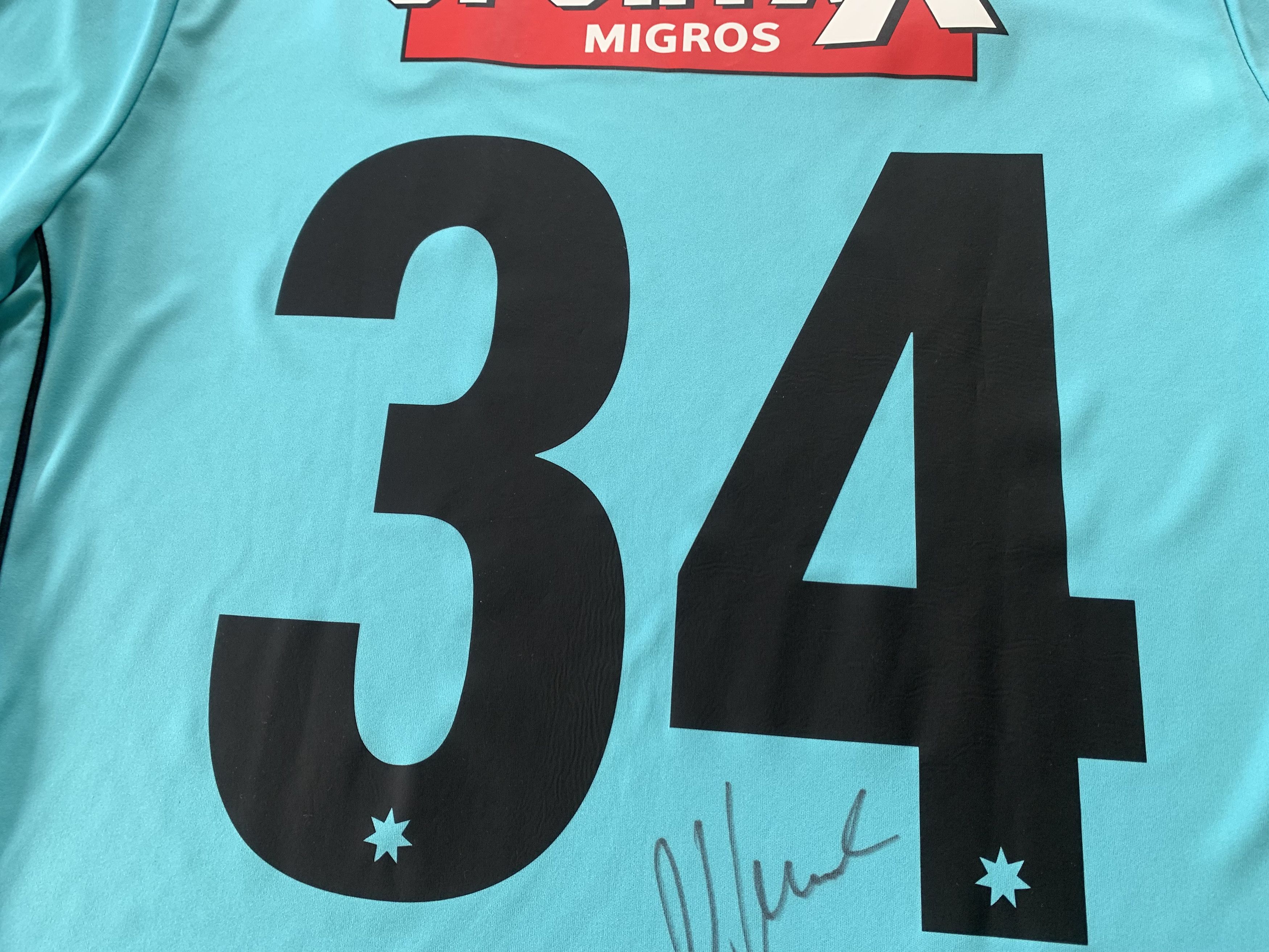Macron Macron FC Thun Away Shirt #34 Nicola Sutter Signature Size US L / EU 52-54 / 3 - 10 Thumbnail