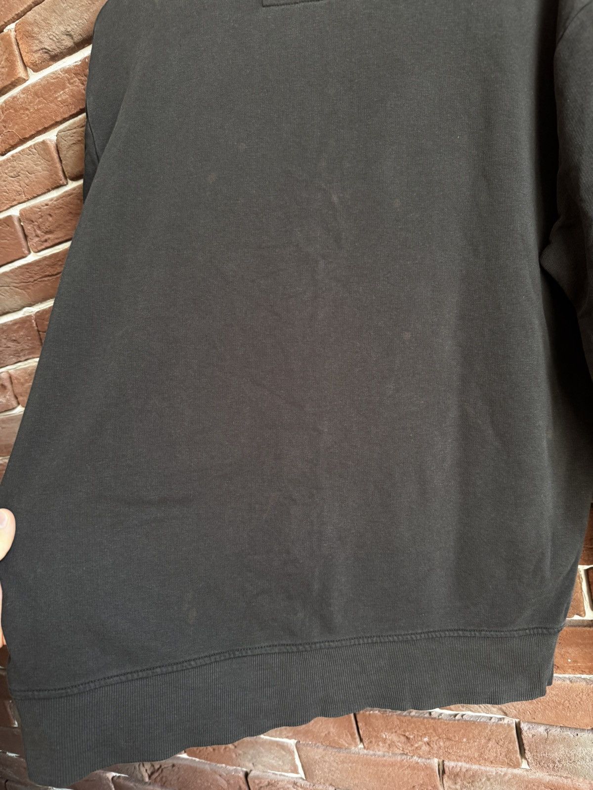 Kanye West Kanye West Merchendise Og Light Crewneck Takashi Murakami Size US L / EU 52-54 / 3 - 8 Thumbnail