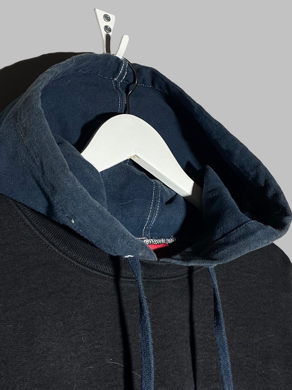 Supreme Supreme S/S 2014 Hooded Crewneck Pullover Black Distressed Size US L / EU 52-54 / 3 - 7 Thumbnail