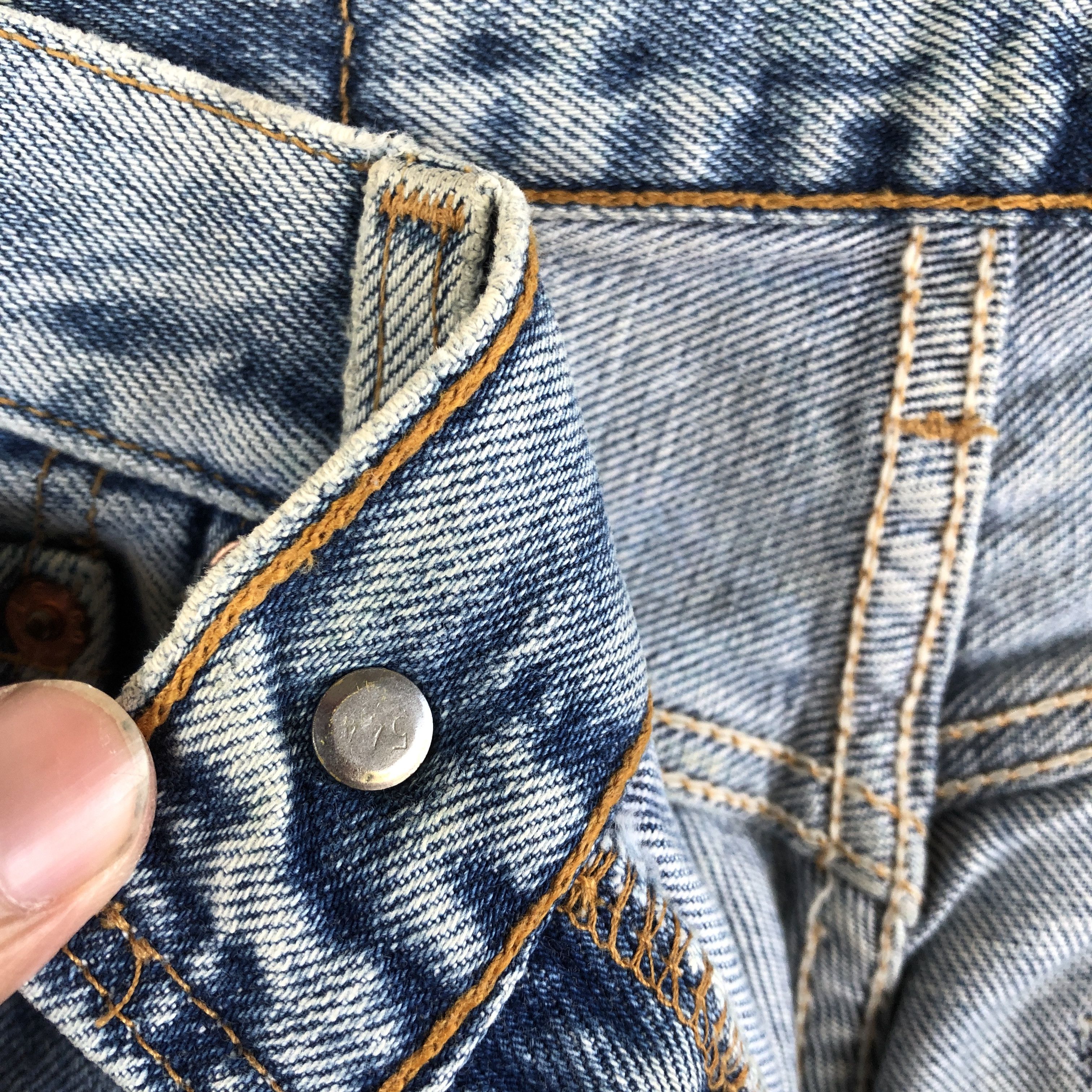 Levi's Vintage 90s Levis 501 Faded Jeans Levi's Light Wash Denim Size 26" / US 2 / IT 38 - 7 Thumbnail
