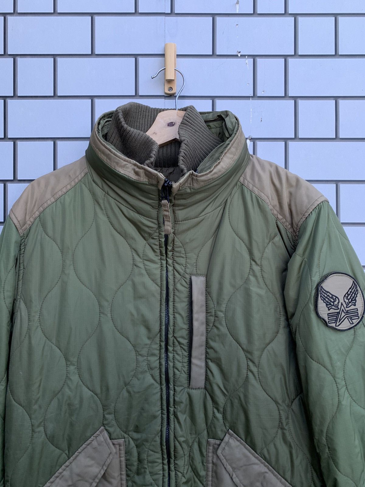 Vintage Alpha Industries Hoodie Puffer Jacket