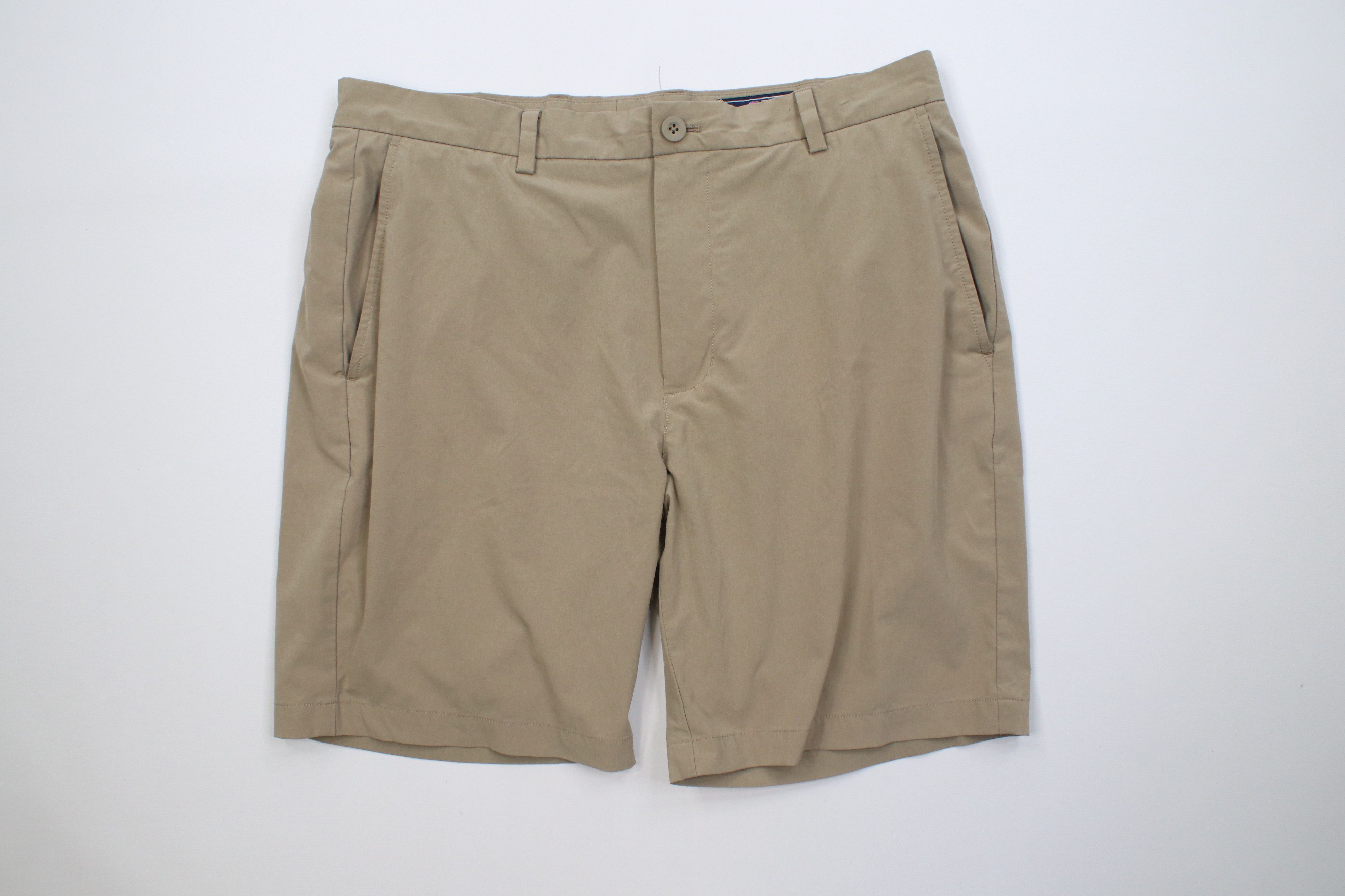 Vineyard Vines Vineyard Vines Tech Knit Breaker Golf Chino Shorts Beige Size US 35 - 1 Thumbnail