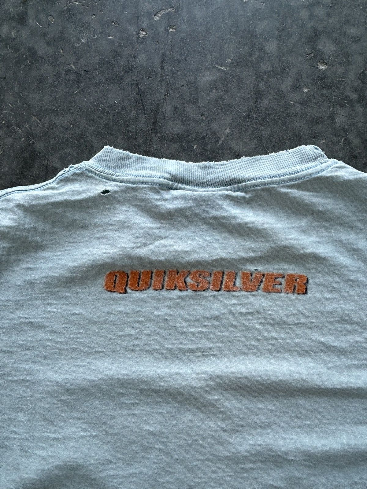 Quiksilver Vintage 90s Quiksilver Graphic Tee Thrashed Size US XL / EU 56 / 4 - 12 Thumbnail