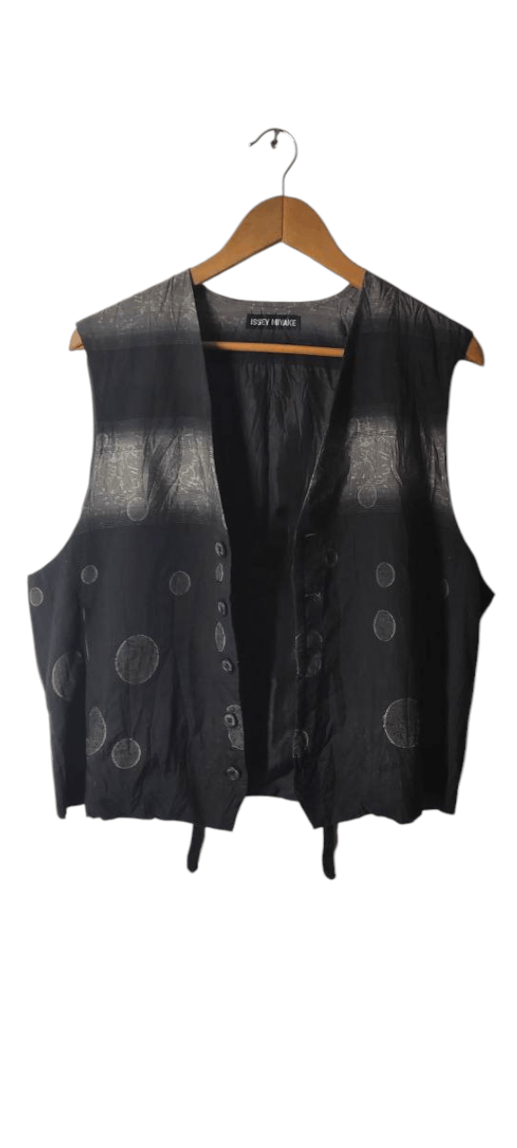 Issey Miyake ISSEY MIYAKE DOUBLE POCKET SLEVELESS DESIGNER JACKET Size US M / EU 48-50 / 2 - 3 Thumbnail