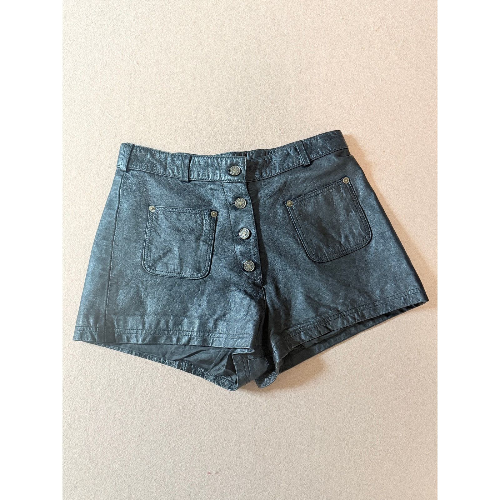 Other Vintage leather black shorts leather king small 26W grunge Size 26" / US 2 / IT 38 - 13 Thumbnail