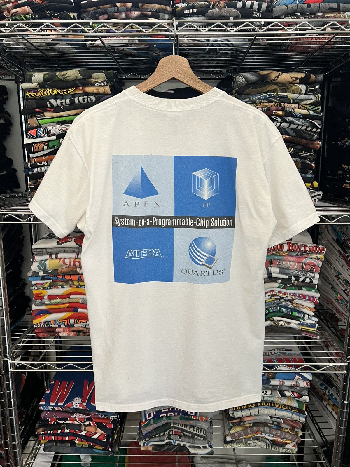 Microsoft 90s Altera APEX IP Quartus Apple Hardware Computer Tee Size US L / EU 52-54 / 3 - 1 Thumbnail