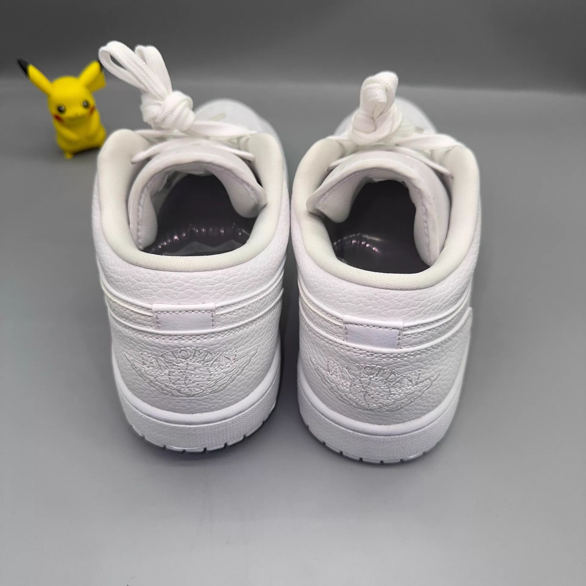 Nike Men's Air Jordan 1 Pure White Size 44 Size US 11 / EU 44 - 3 Thumbnail