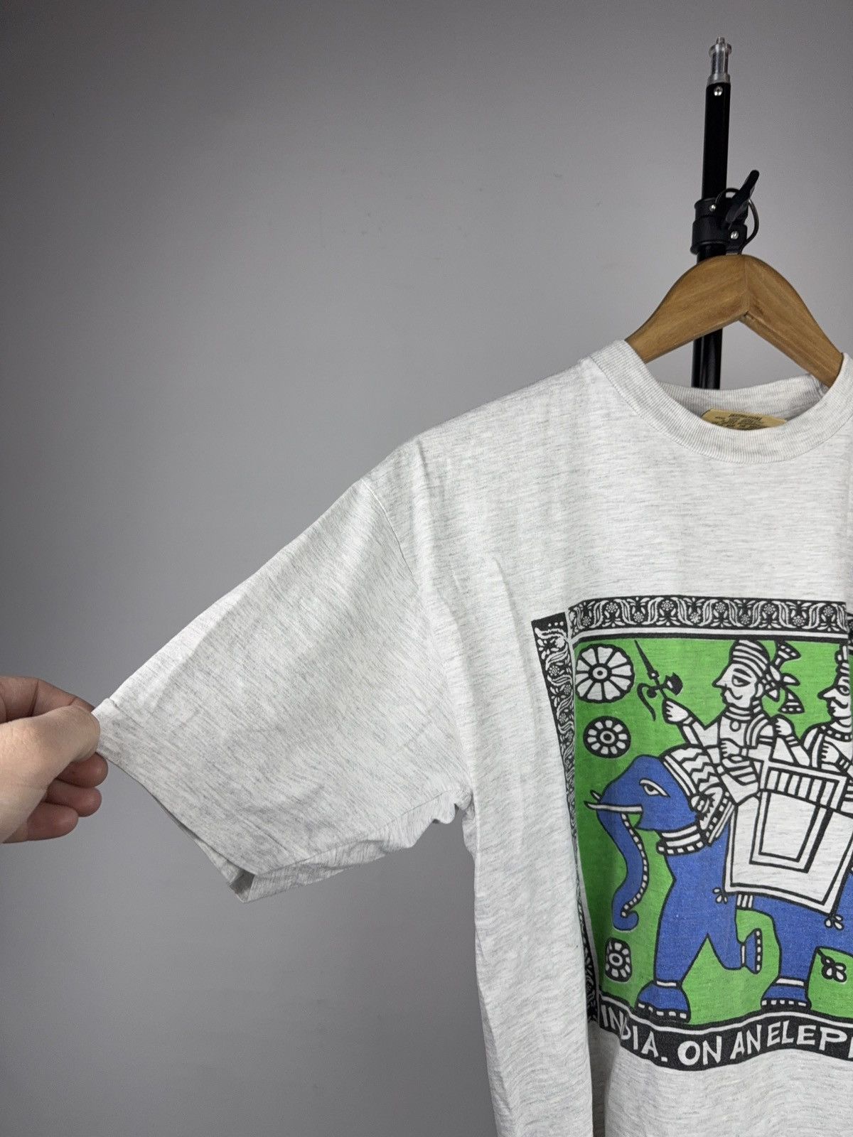 Vintage Vintage 90s Tantra India Elephant Folk Art Graphic T-Shirt Size US S / EU 44-46 / 1 - 4 Thumbnail
