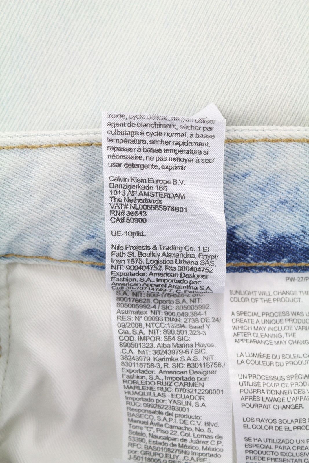 Calvin Klein REGULAR TAPER W33/L30 Light Blue Washed Zip Fly Denim 85325 Size US 33 - 9 Thumbnail