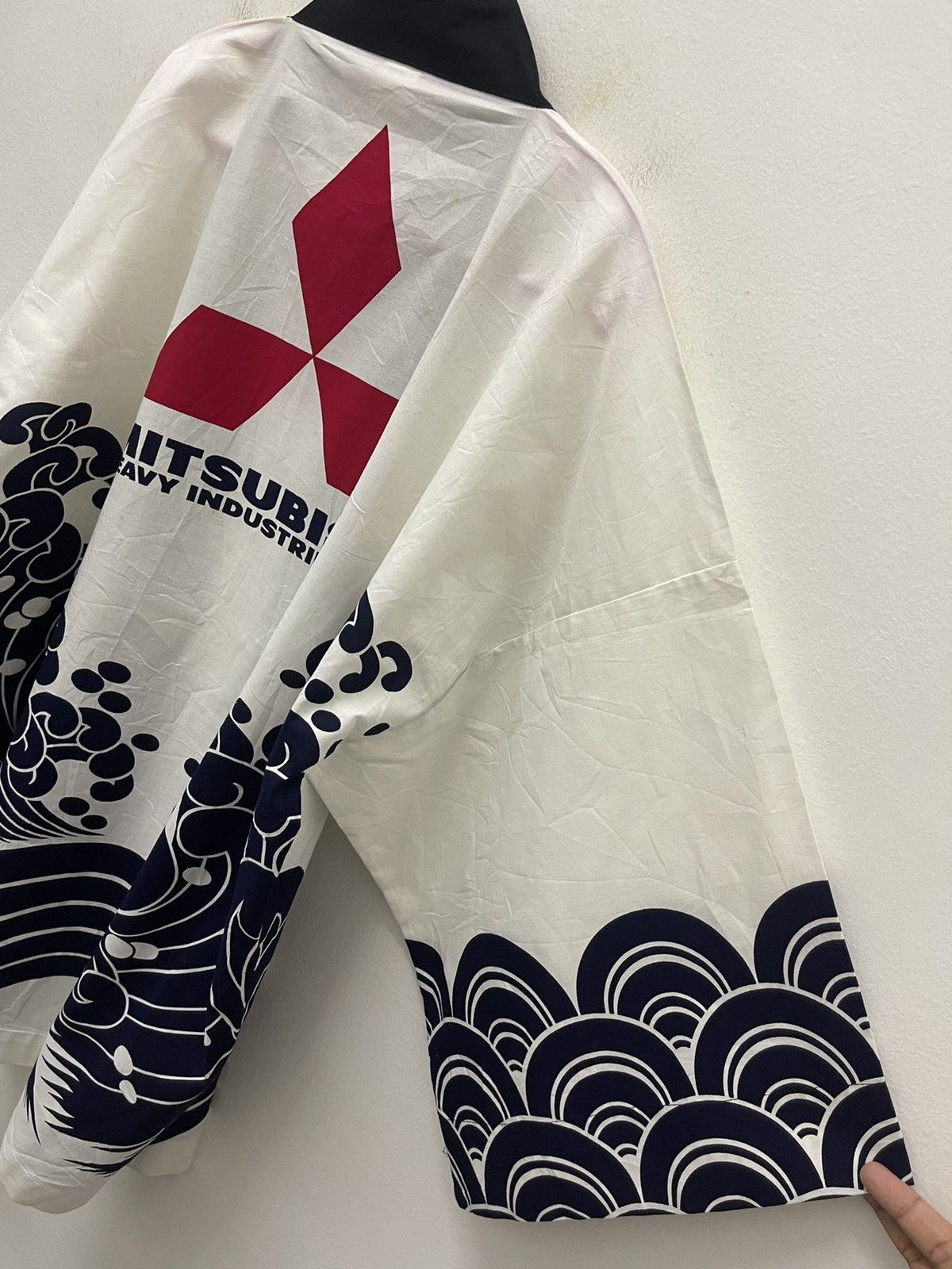 Japanese Brand Rare Vintage MITSUBISHI Spell Out Big Logo Waves Kimono Size US XL / EU 56 / 4 - 3 Thumbnail