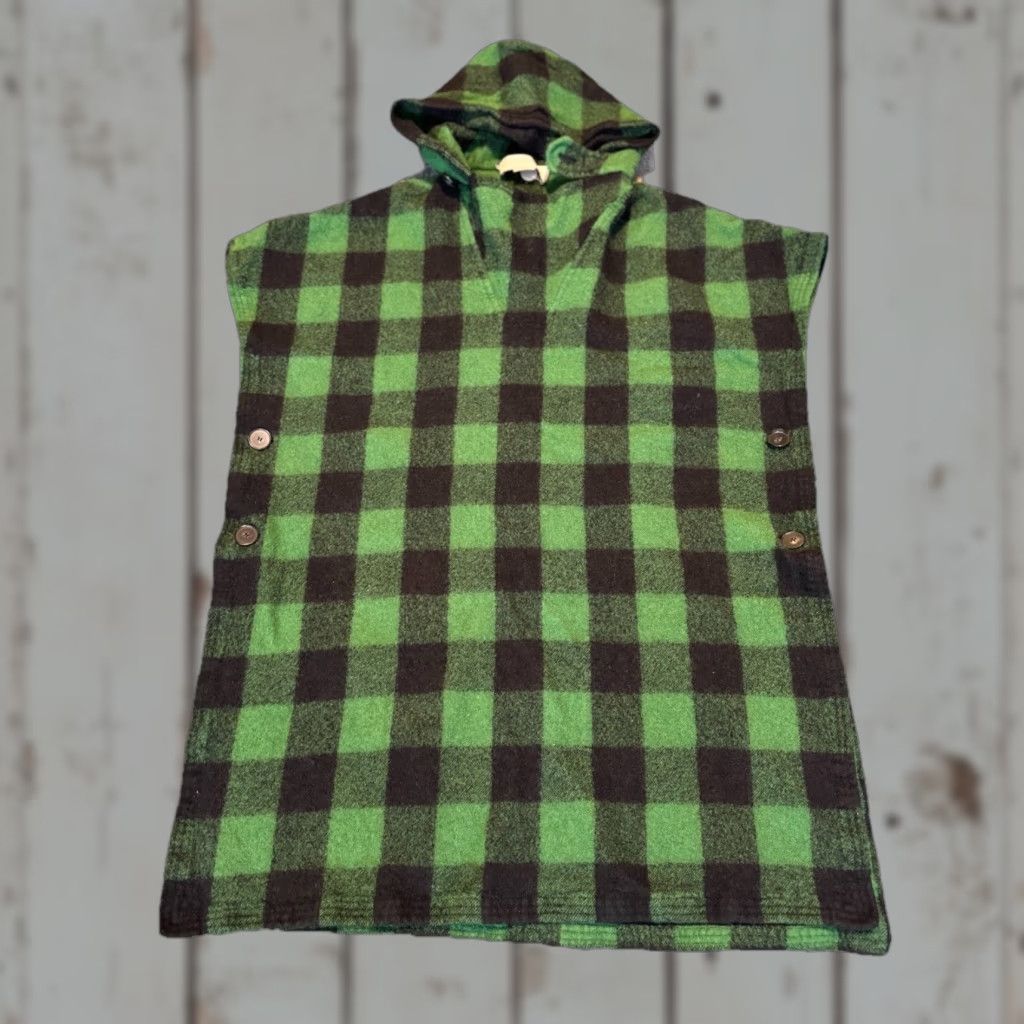 Stella McCartney Stella McCartney Poncho Wool Check Black Green Size 40 M Women Wool Poncho Casual Travel Size M / US 6-8 / IT 42-44 - 1 Thumbnail