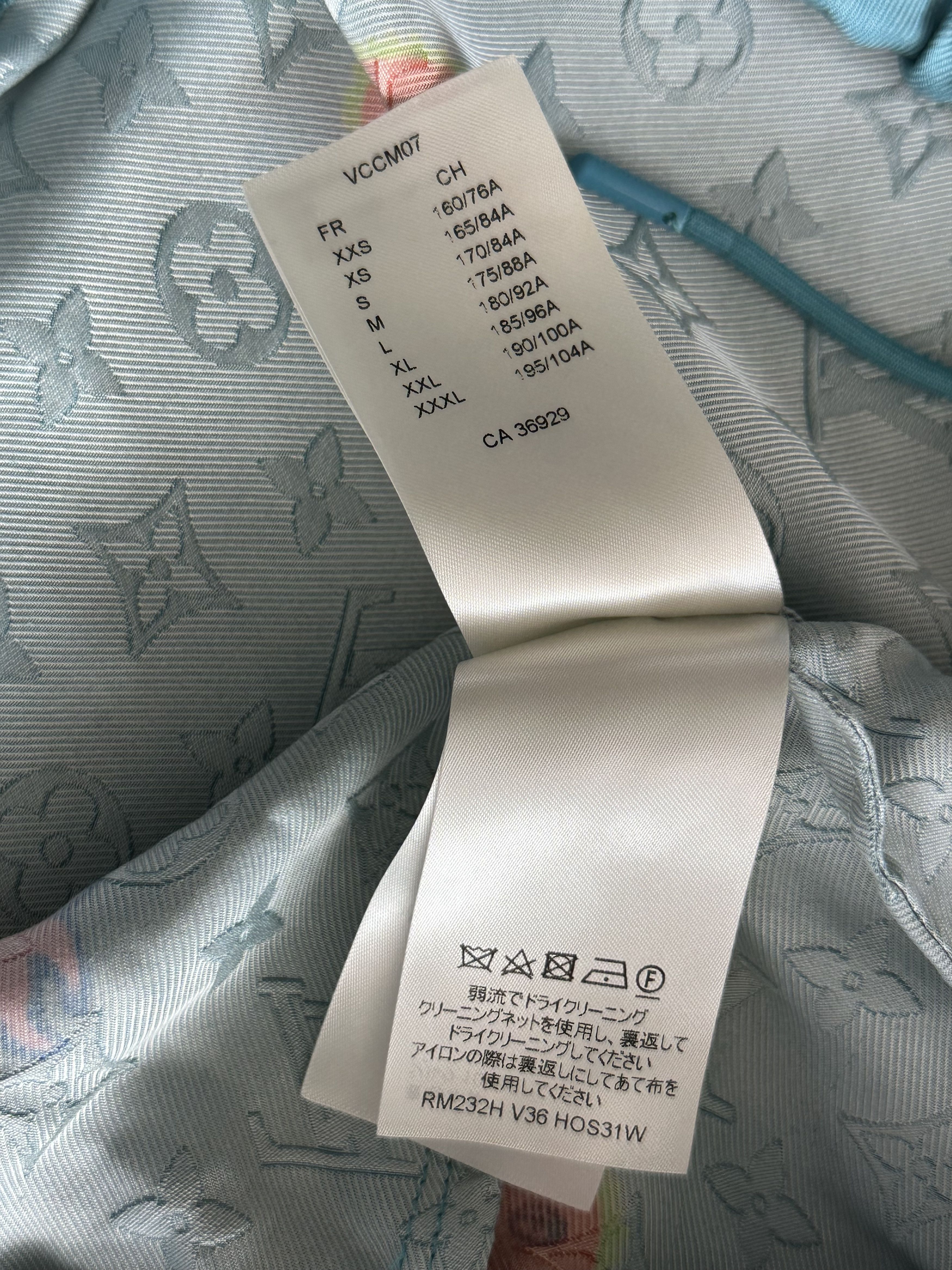 Louis Vuitton Louis Vuitton Yayoi Kusama Blue Faces Monogram Silk Shirt Size US L / EU 52-54 / 3 - 7 Thumbnail