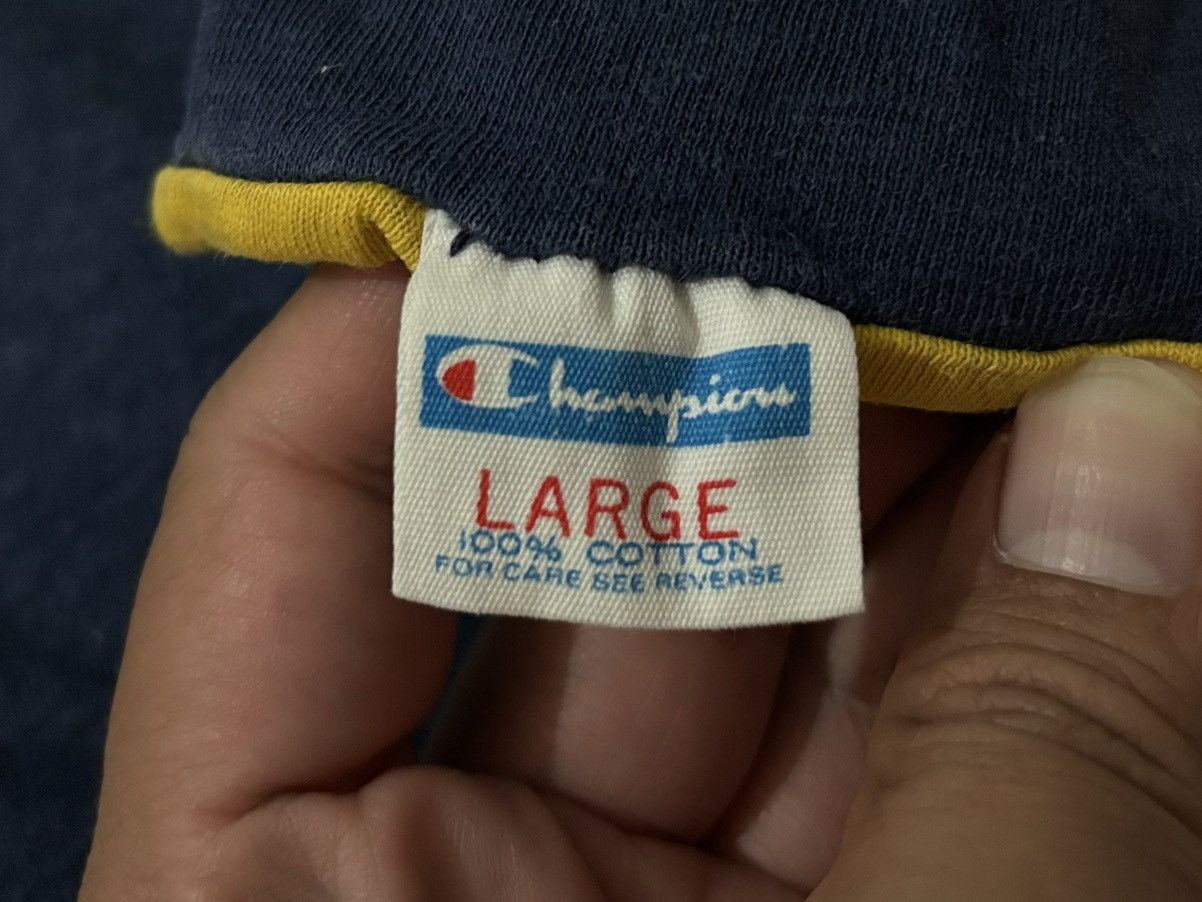 Champion Vtg 70s Champion Blue Bar Quigley South Phys.Ed. Tshirt Size US L / EU 52-54 / 3 - 11 Thumbnail