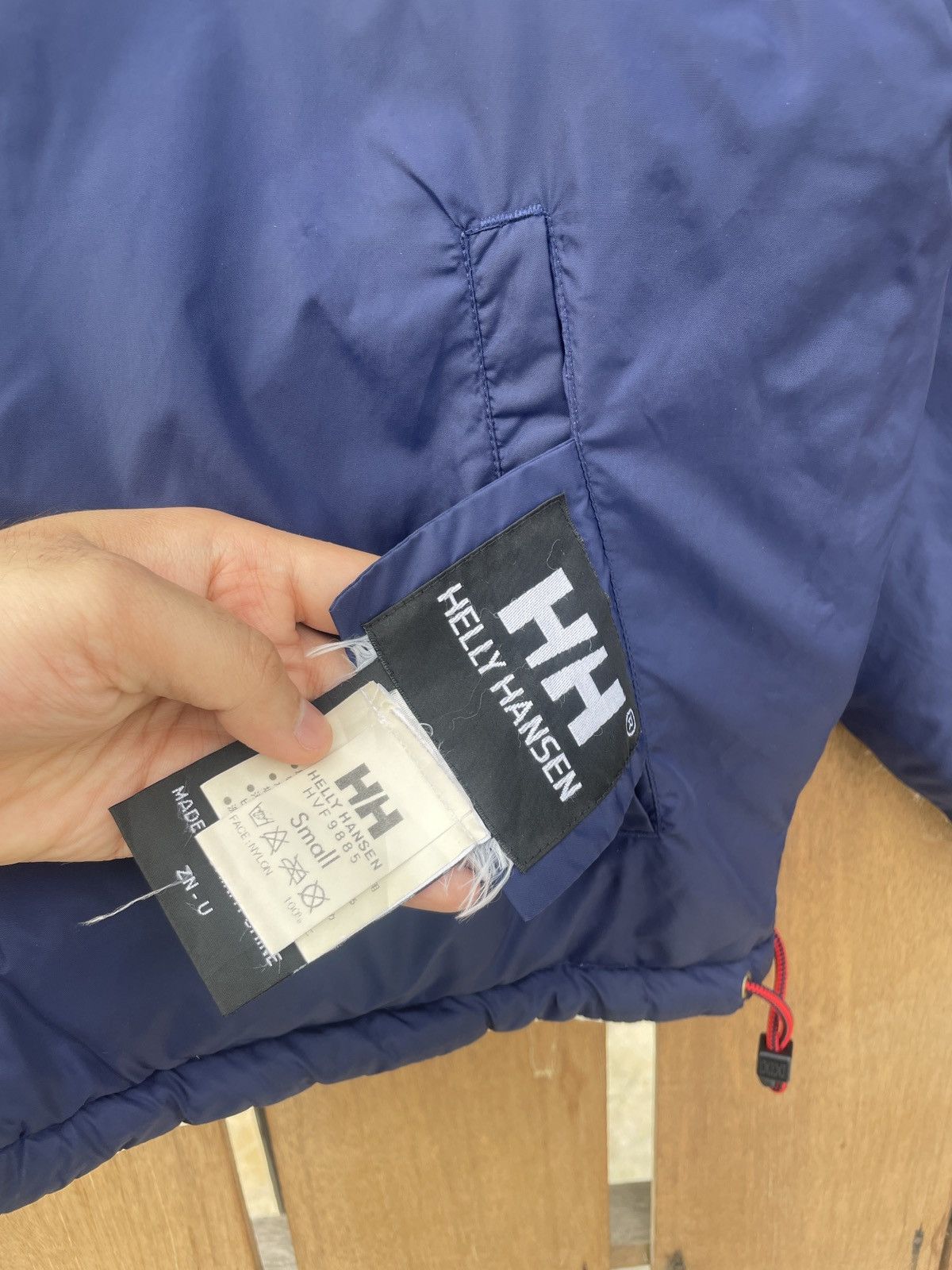 Helly Hansen Vintage Helly Hansen Reversible Puffer Jacket Size US S / EU 44-46 / 1 - 4 Thumbnail