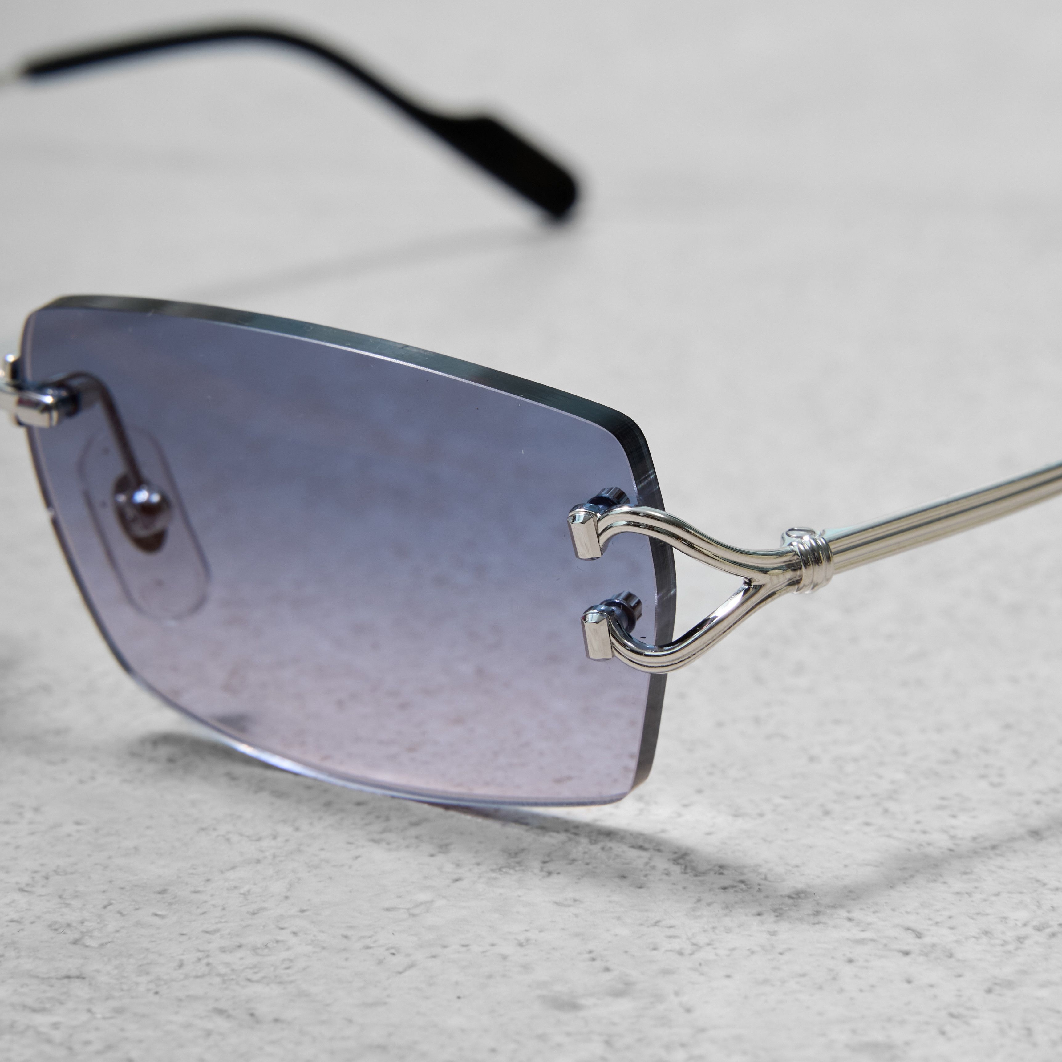 Cartier Lilac Smoke CARTIER CT0550S 003 Size ONE SIZE - 4 Thumbnail