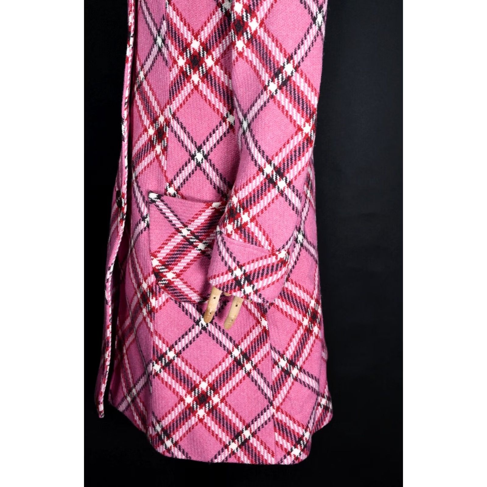 Pinko Ness Tweed Wool Pink Coat Women's US 12 Coat Wool Pink Ness Tweed Plaid 100% Wool Vintage No Size 12 Regular Women Fashion Coat Size XL / US 12-14 / IT 48-50 - 5 Thumbnail